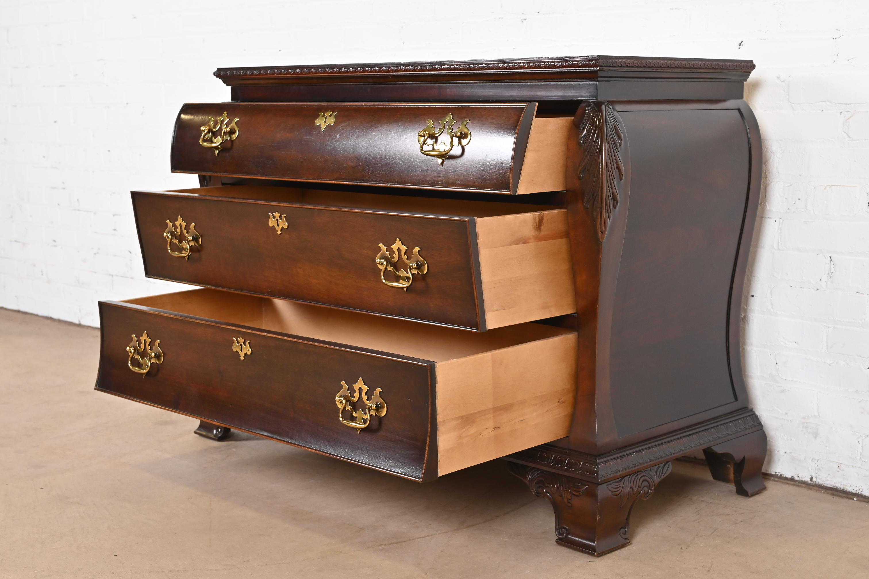 Century Furniture Georgian Carved Mahogany Bombay Dresser or Commode - Image 6
