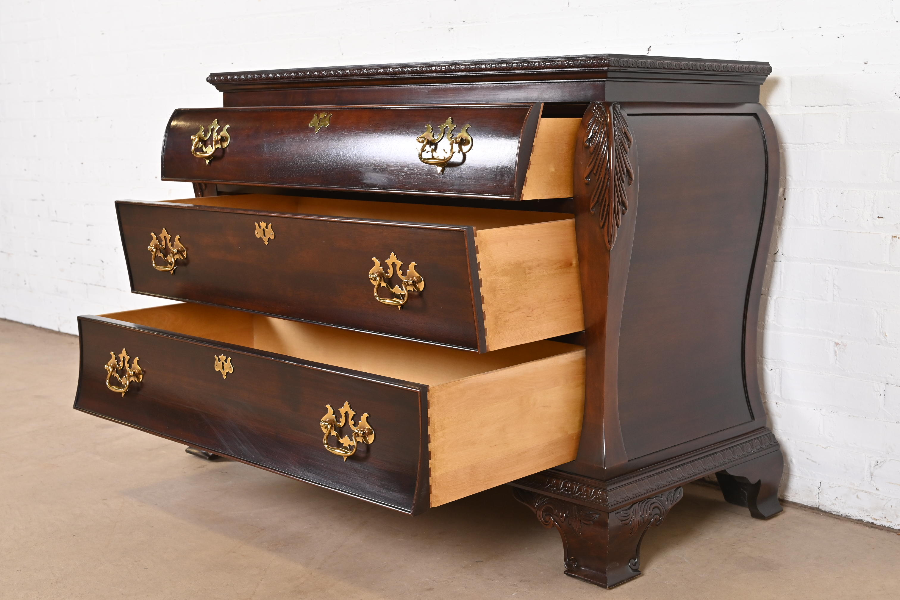Century Furniture Georgian Carved Mahogany Bombay Dresser or Commode - Image 6