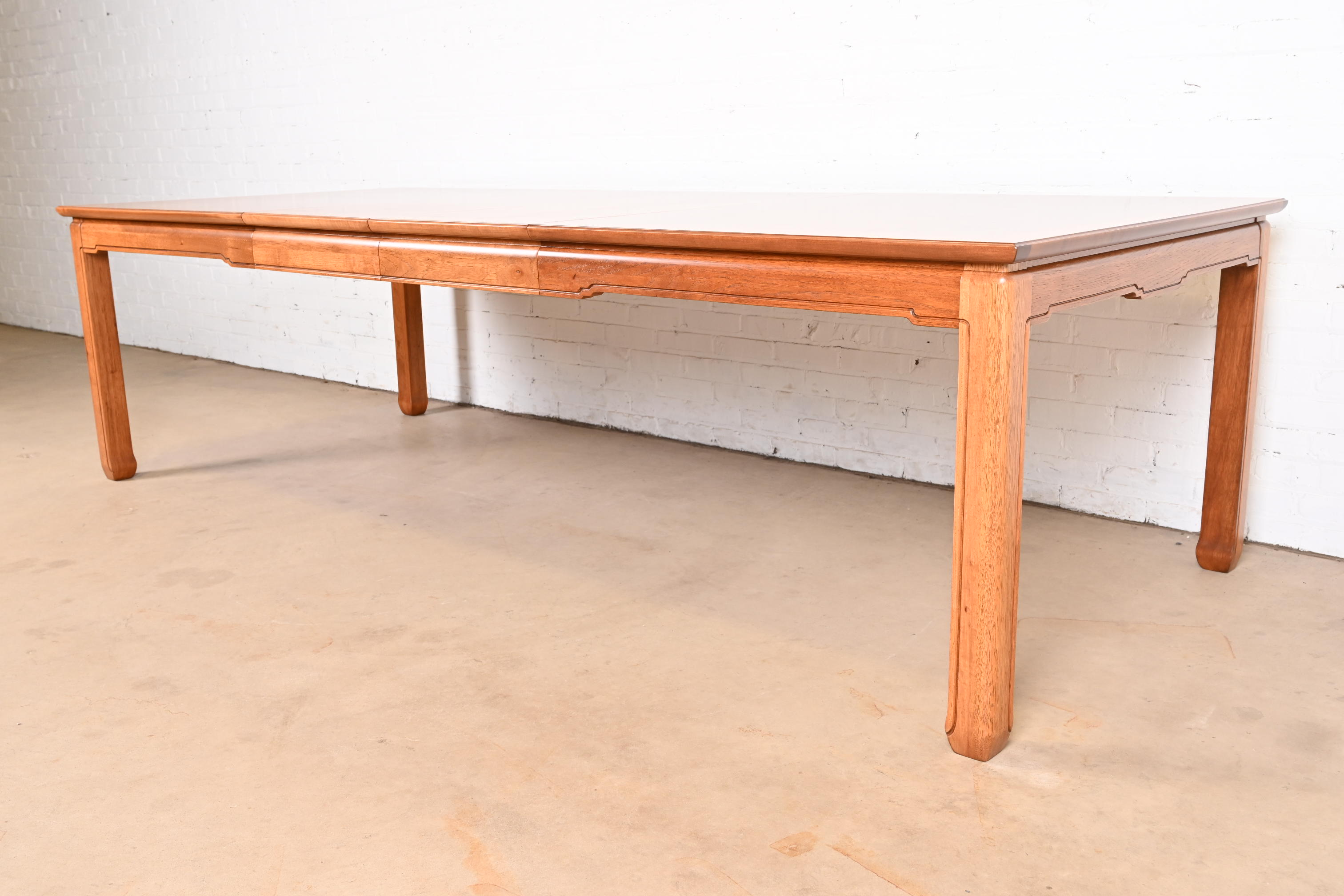 Henredon Mid-Century Hollywood Regency Burl Wood Extension Dining Table, Newly Refinished - Image 2