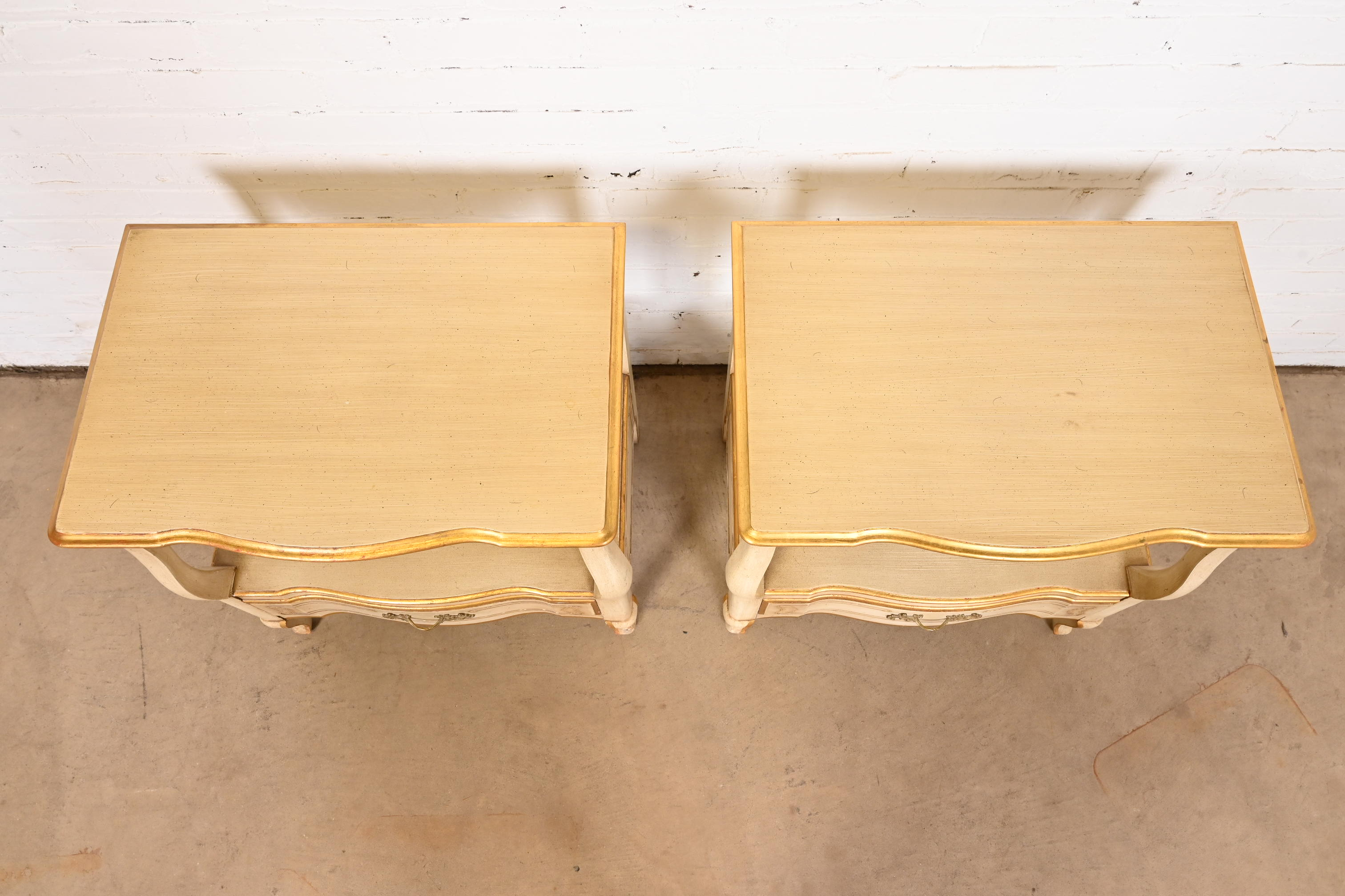 John Widdicomb French Provincial Louis XV Cream Lacquered and Parcel Gilt Nightstands, Circa 1950s - Image 9