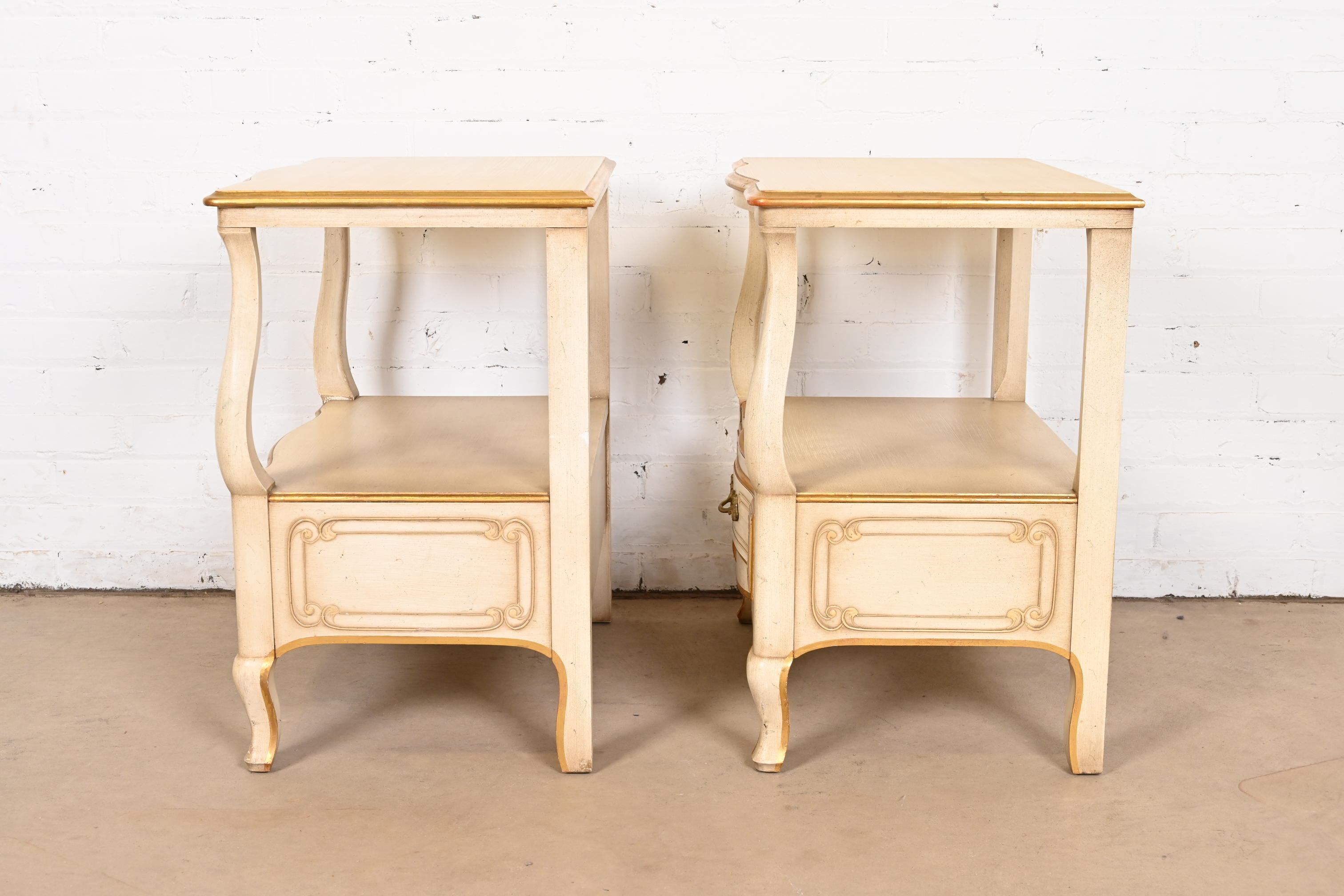 John Widdicomb French Provincial Louis XV Cream Lacquered and Parcel Gilt Nightstands, Circa 1950s - Image 10