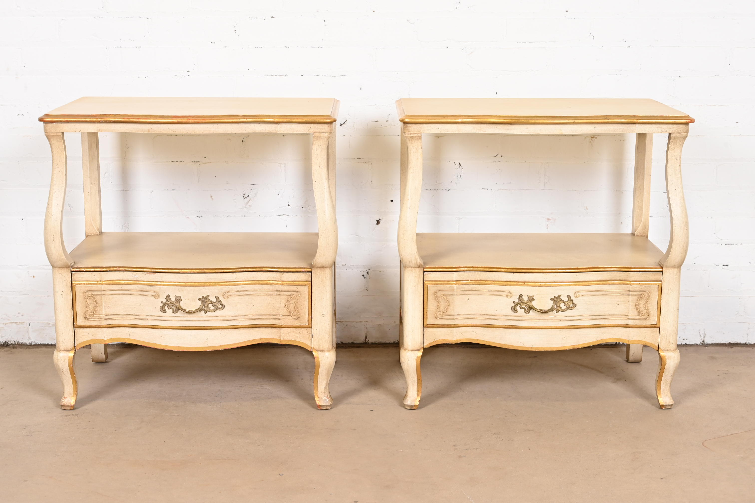 John Widdicomb French Provincial Louis XV Cream Lacquered and Parcel Gilt Nightstands, Circa 1950s