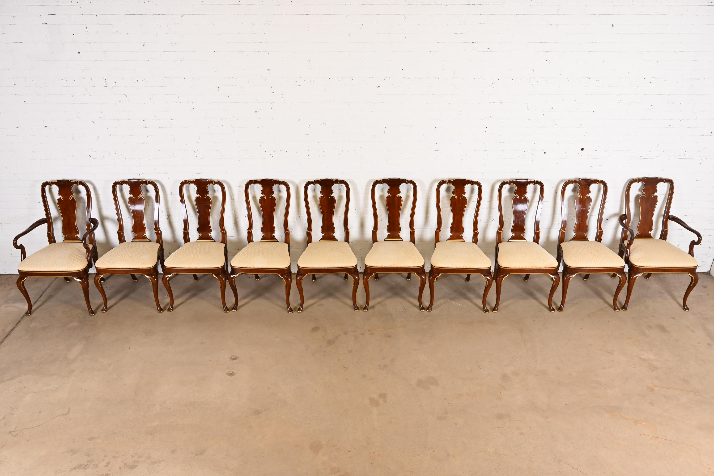 Kindel Furniture Queen Anne Carved Mahogany and Gold Gilt Dining Chairs, Set of Ten - Image 5