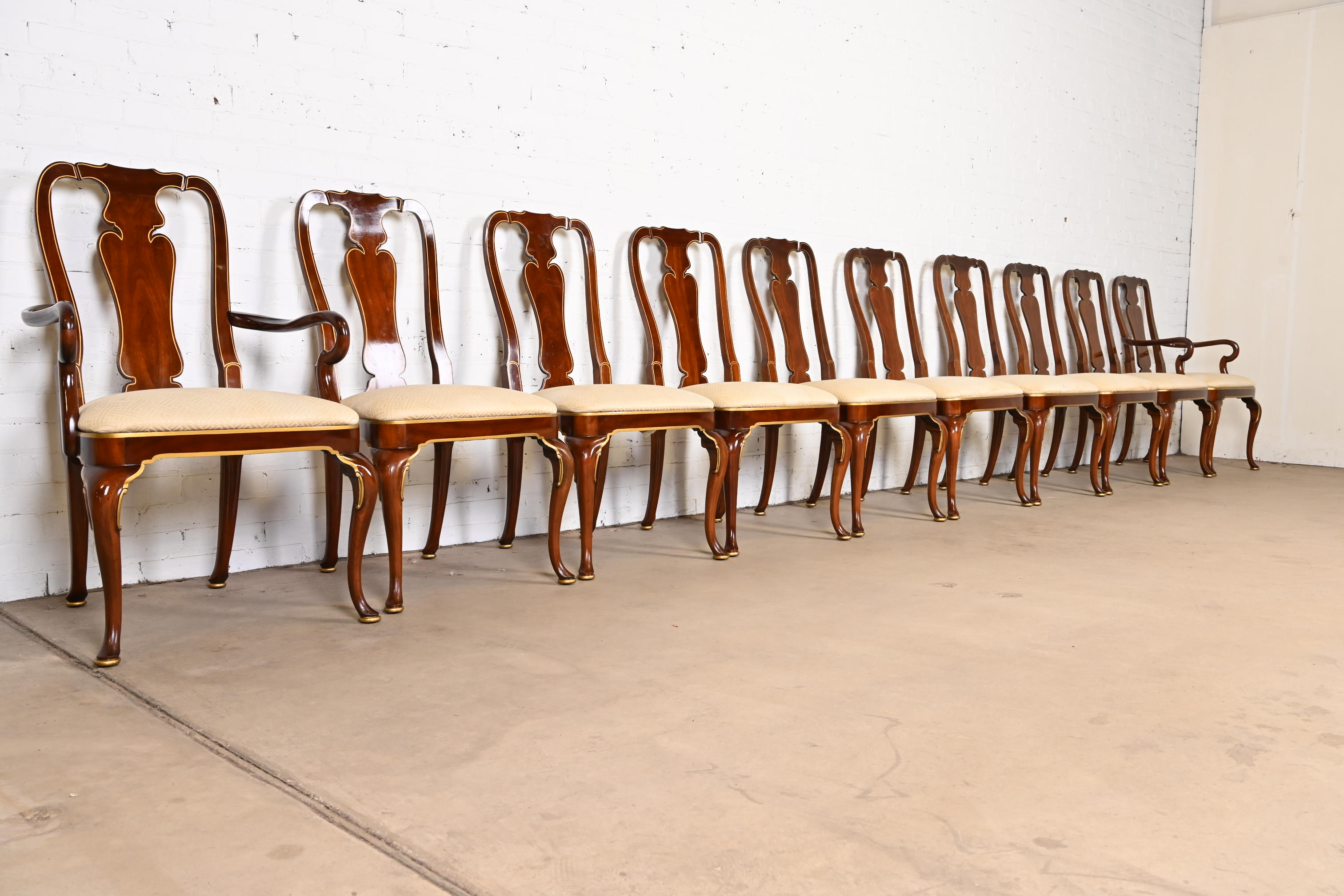 Kindel Furniture Queen Anne Carved Mahogany and Gold Gilt Dining Chairs, Set of Ten - Image 3