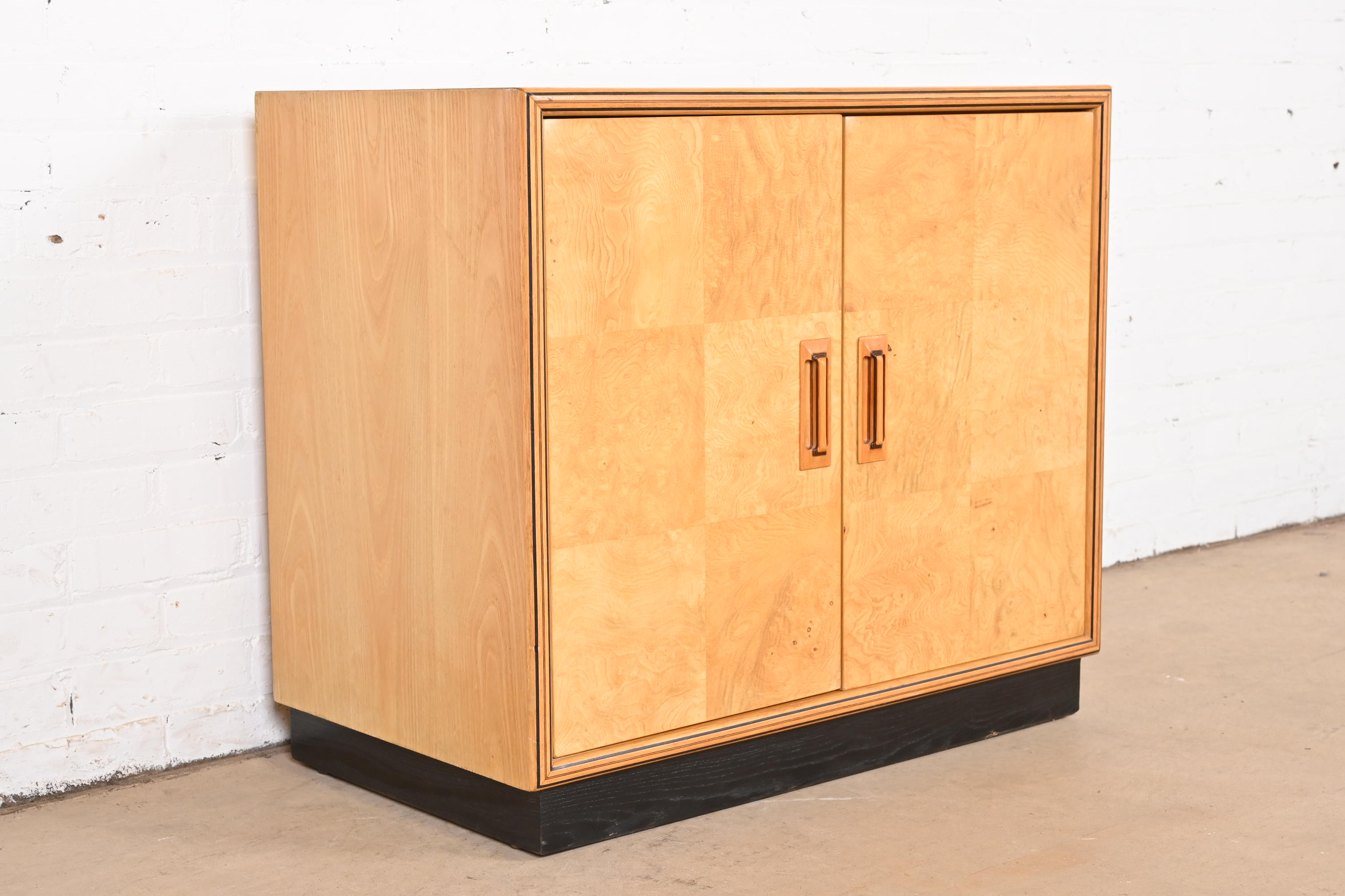 Milo Baughman Style Burl Wood Bar Cabinet by Henredon - Image 4