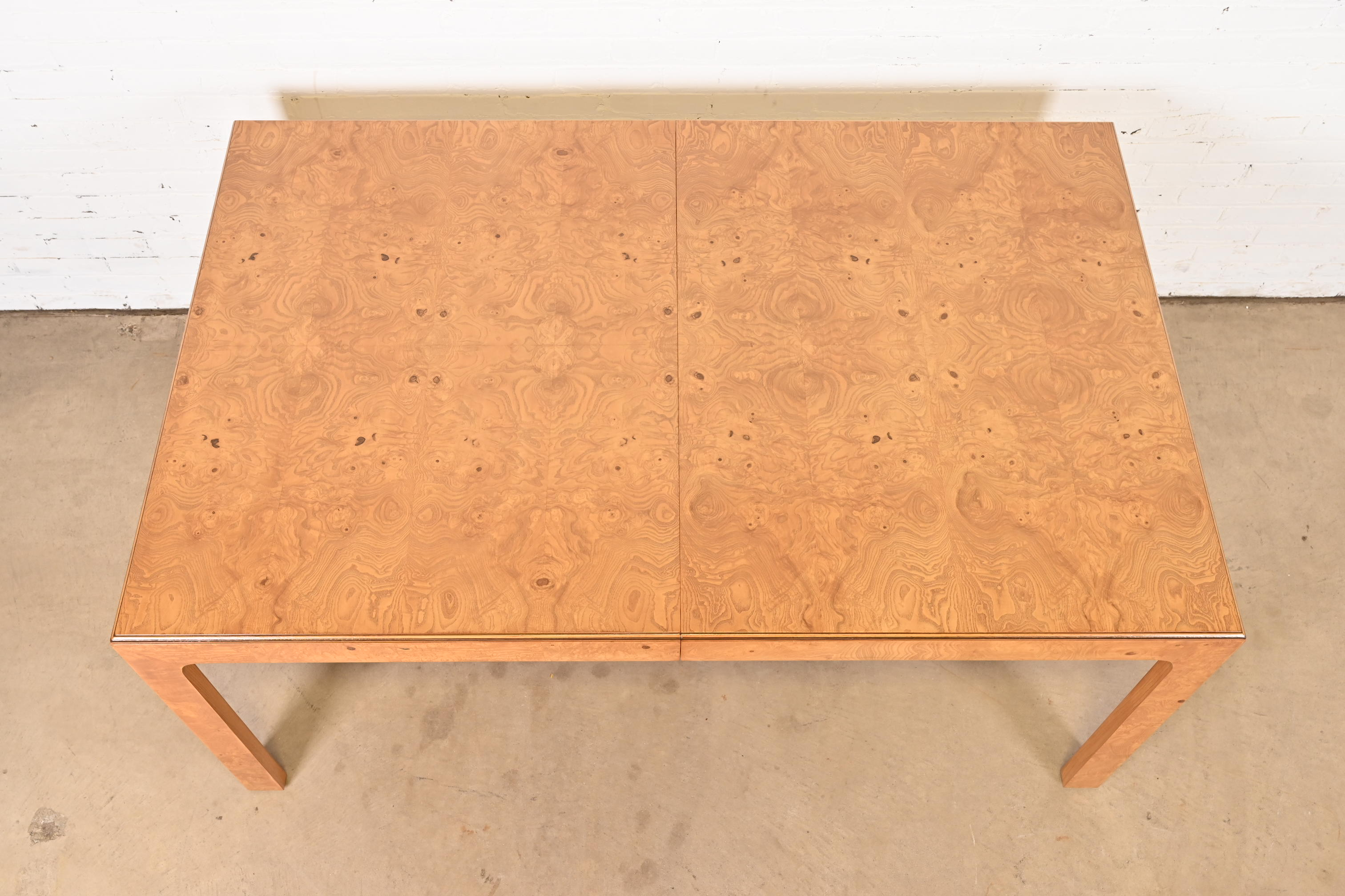 Milo Baughman Style Burl Wood Parsons Extension Dining Table by Henredon, Newly Refinished - Image 9