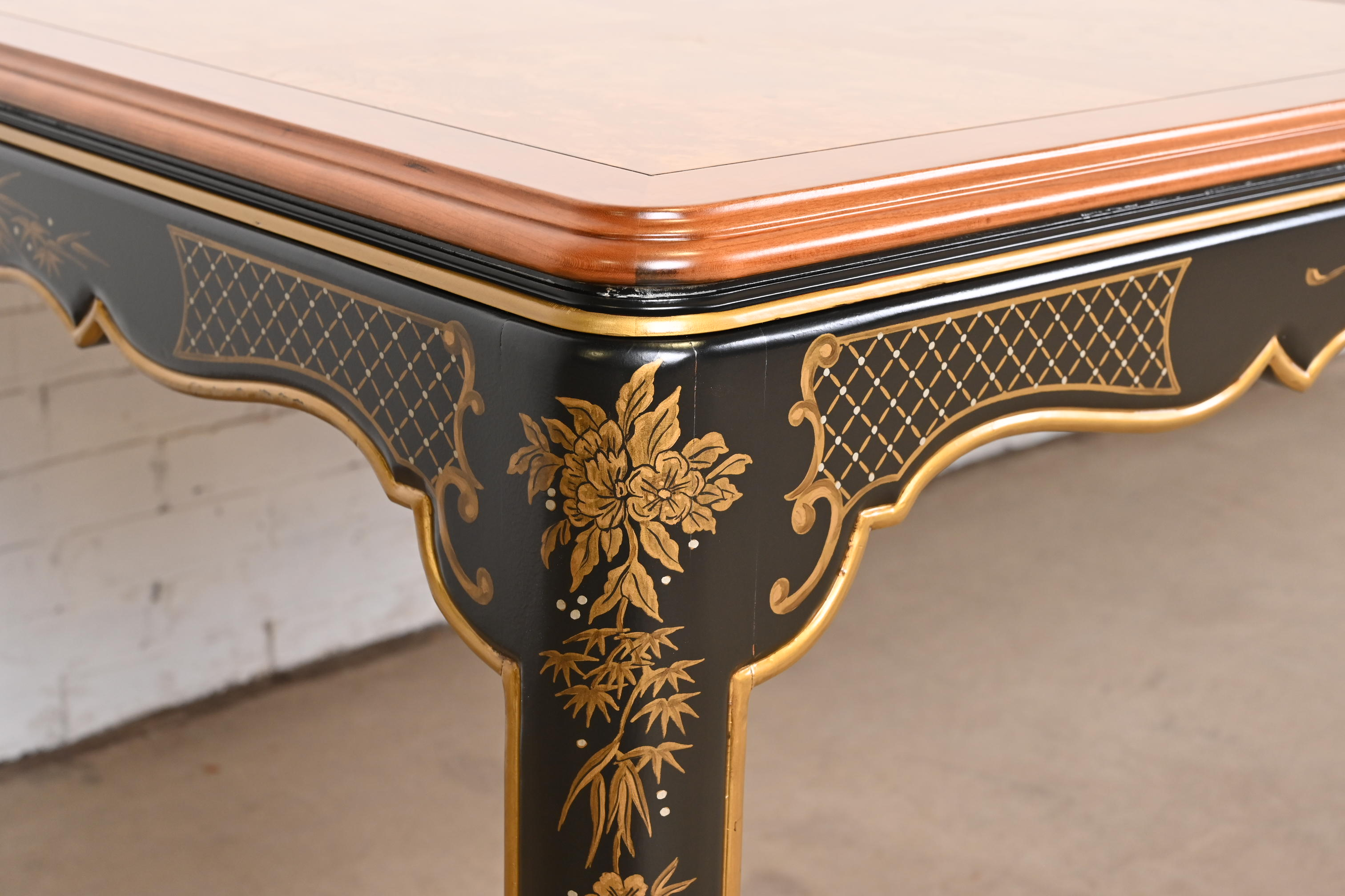 Kindel Furniture Hollywood Regency Chinoiserie Extension Dining Table, Newly Refinished - Image 5
