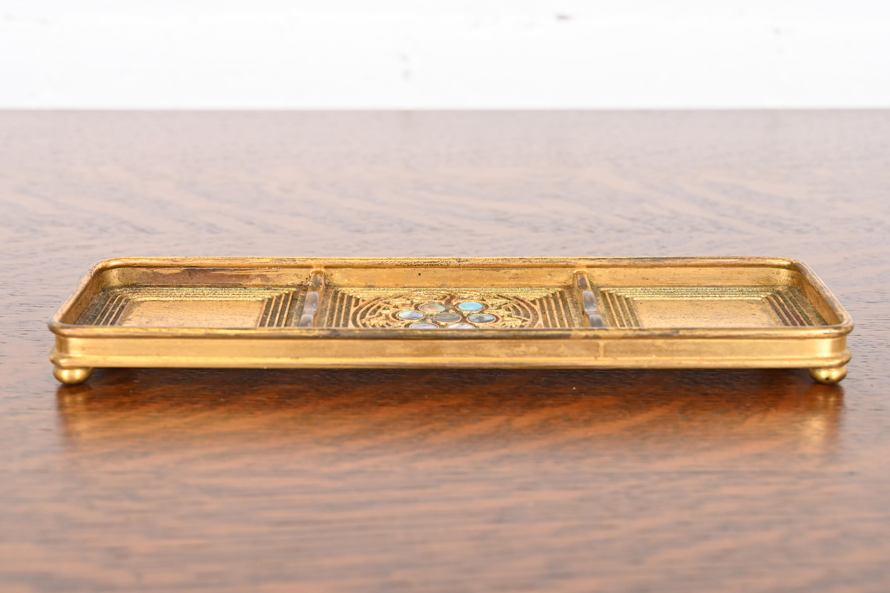 Tiffany Studios New York Bronze Doré and Abalone Pen Tray - Image 4