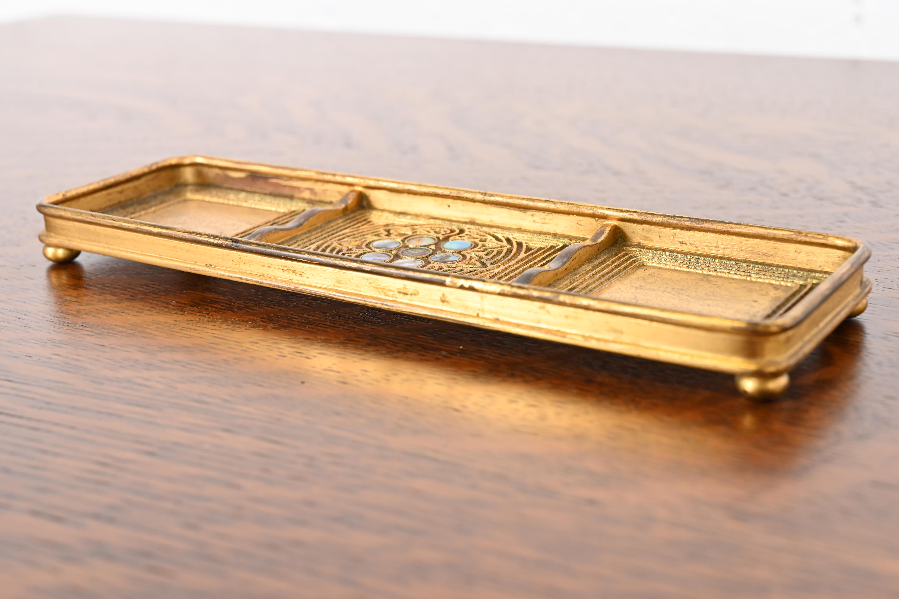 Tiffany Studios New York Bronze Doré and Abalone Pen Tray - Image 3