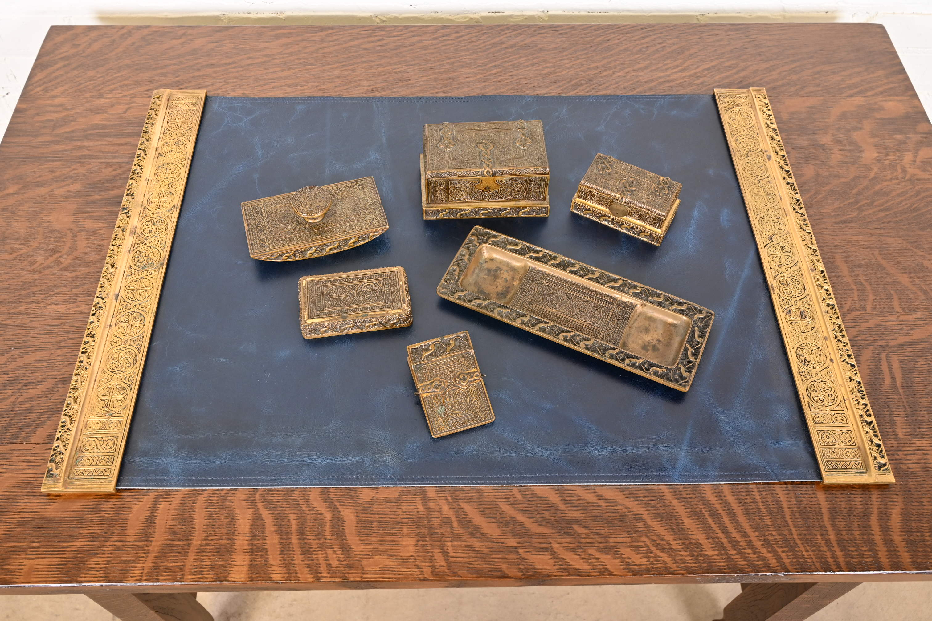 Tiffany Studios New York Venetian Bronze Double Inkwell - Image 11
