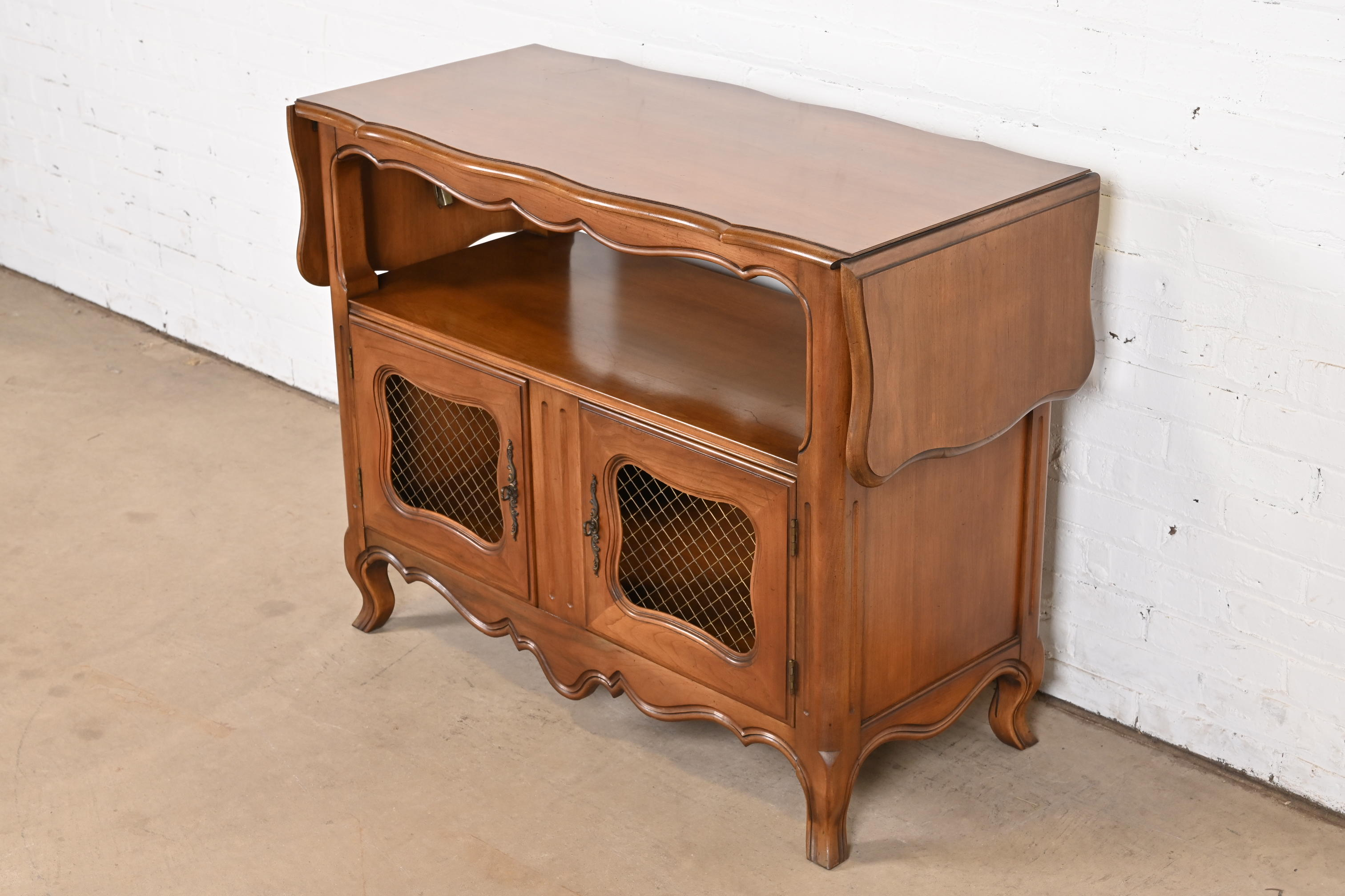 Kindel Furniture French Provincial Louis XV Cherry Wood Buffet Server or Bar Cabinet, Circa 1970s - Image 2