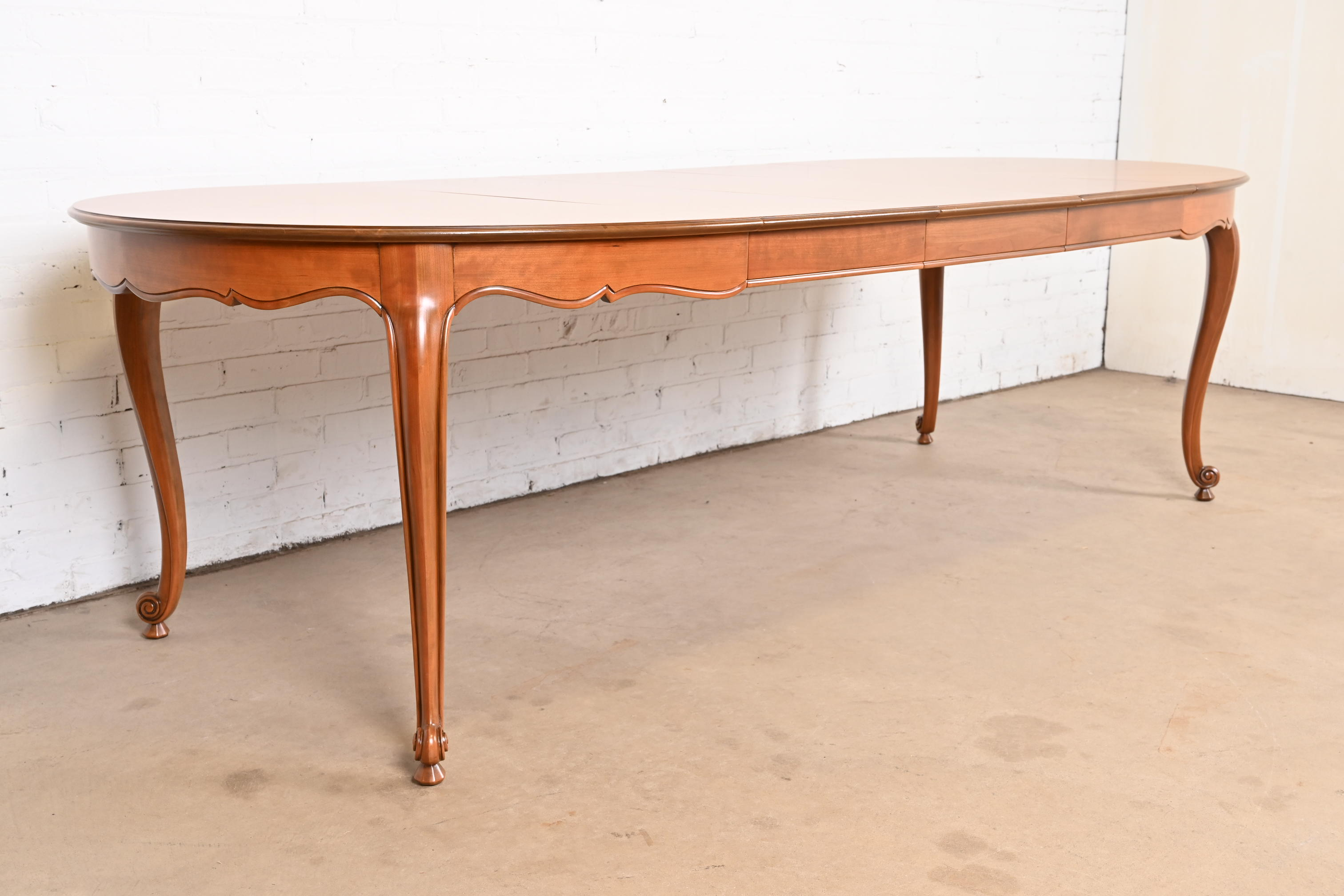 Kindel Furniture French Provincial Louis XV Cherry Wood Extension Dining Table, Newly Refinished - Image 6