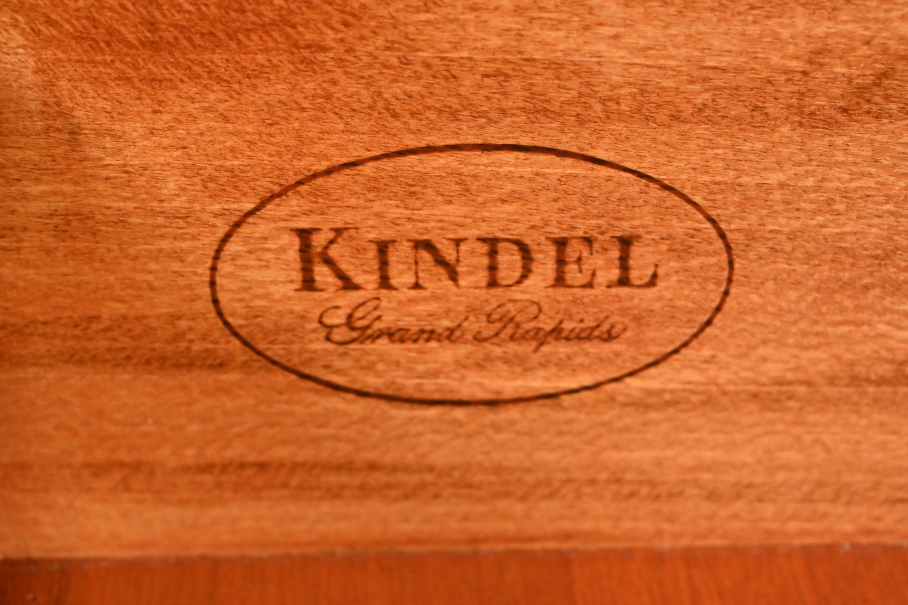 Kindel Furniture Georgian Carved Mahogany Block Front Chests of Drawers, Newly Refinished - Image 8
