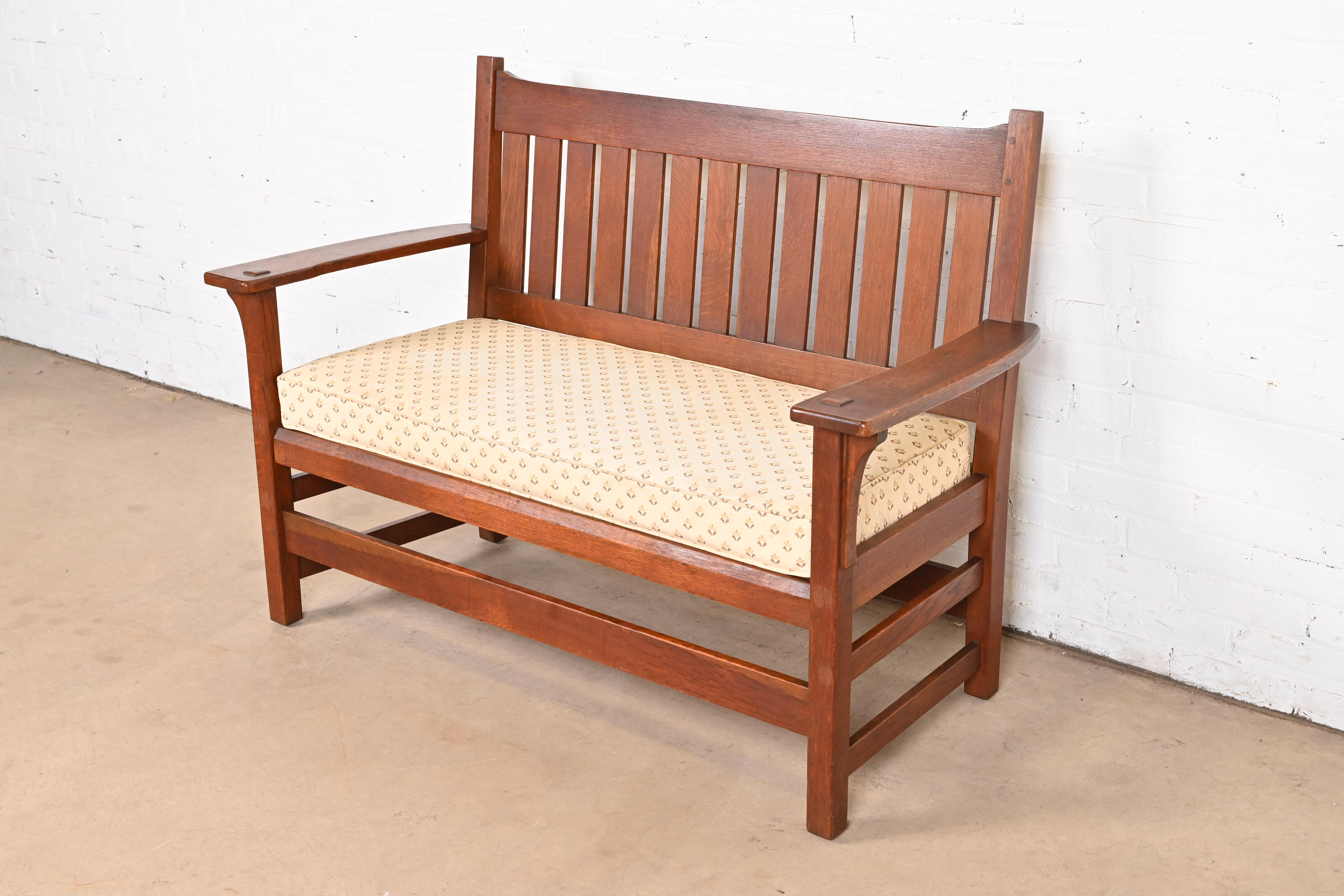 L. & J. G. Stickley Antique Mission Oak Arts & Crafts Open Arm Settee or Loveseat, Circa 1900 - Image 2