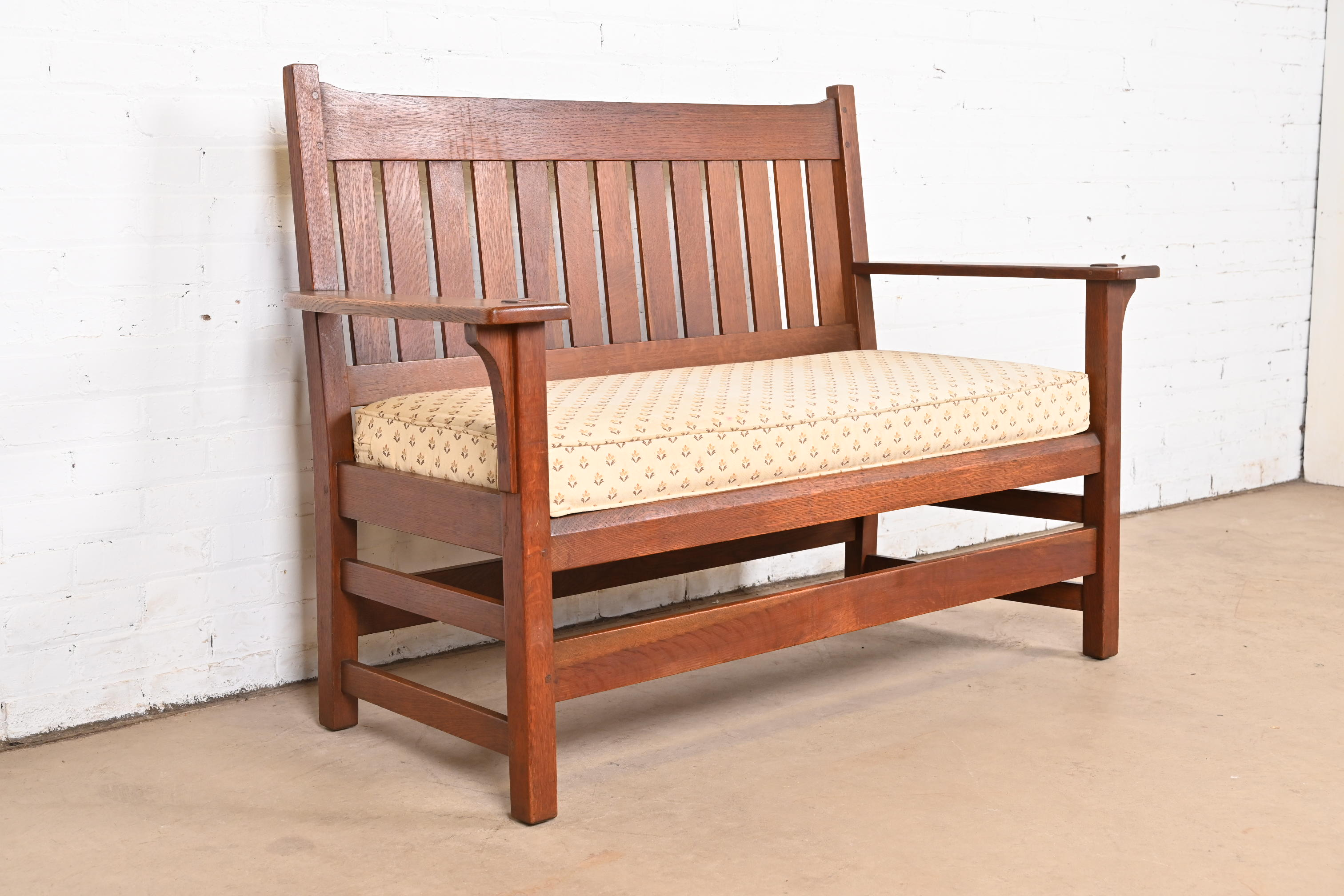 L. & J. G. Stickley Antique Mission Oak Arts & Crafts Open Arm Settee or Loveseat, Circa 1900 - Image 4