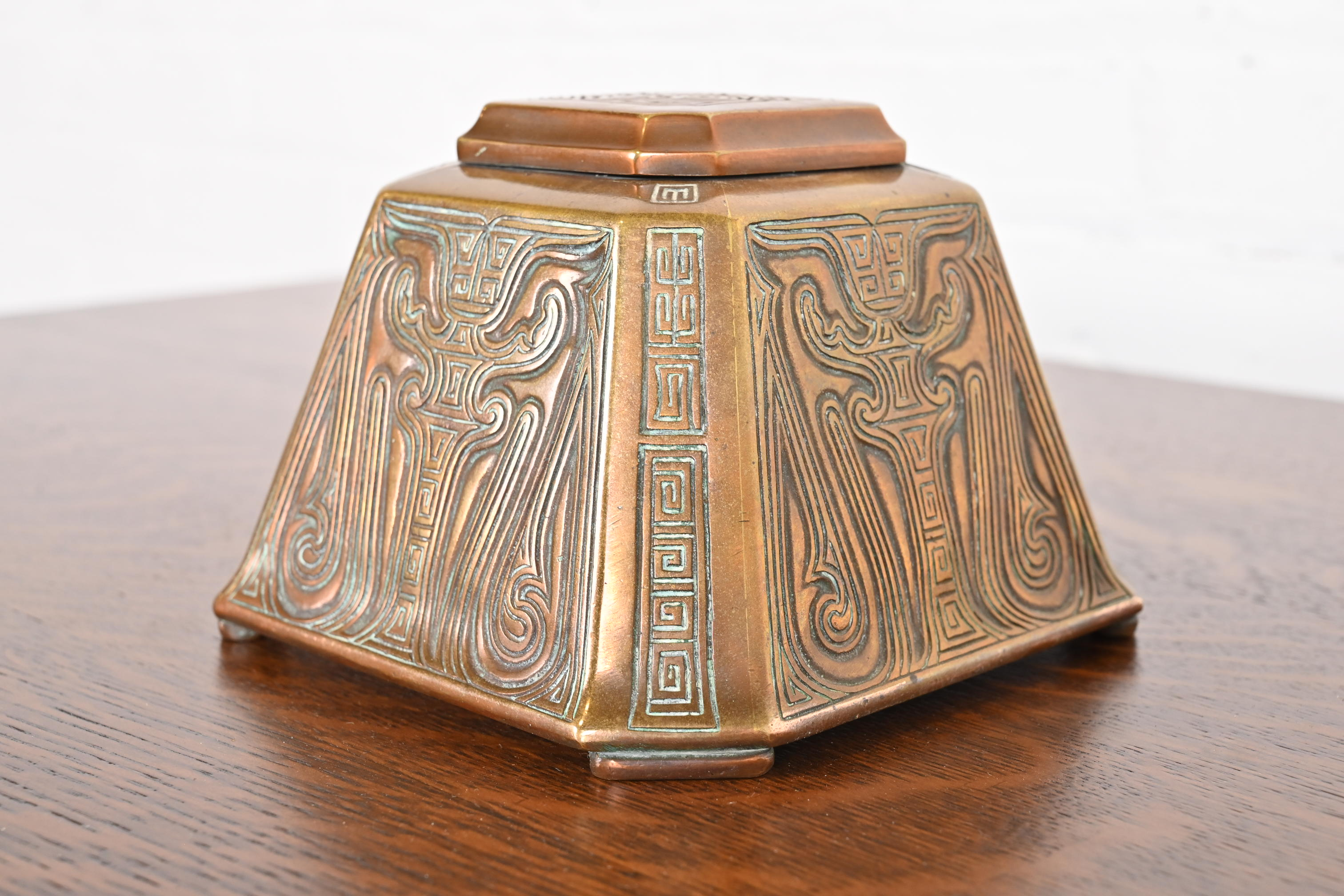 Tiffany Studios New York Chinese Pattern Large Bronze Inkwell, Circa 1910 - Image 4