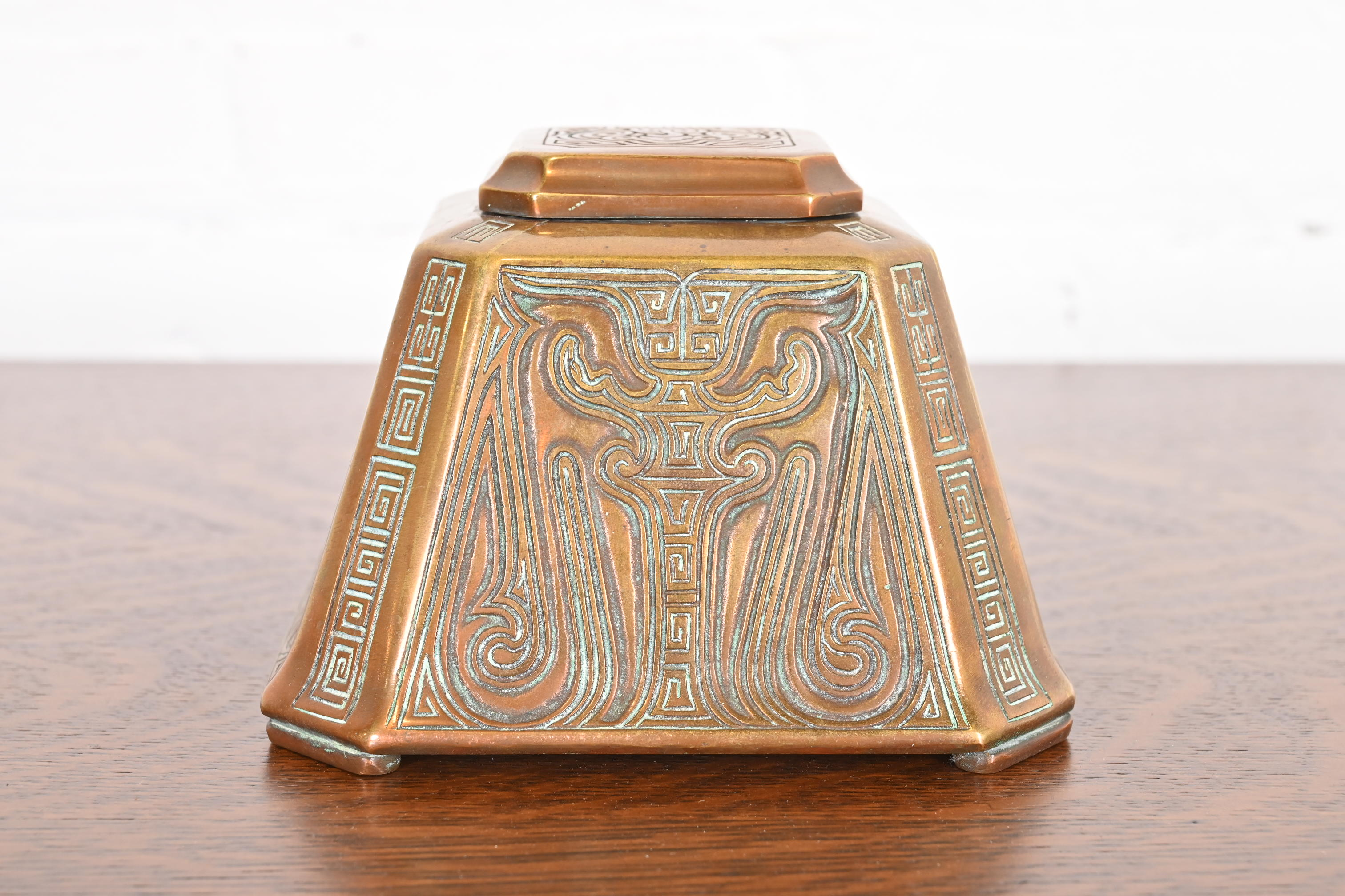 Tiffany Studios New York Chinese Pattern Large Bronze Inkwell, Circa 1910 - Image 3