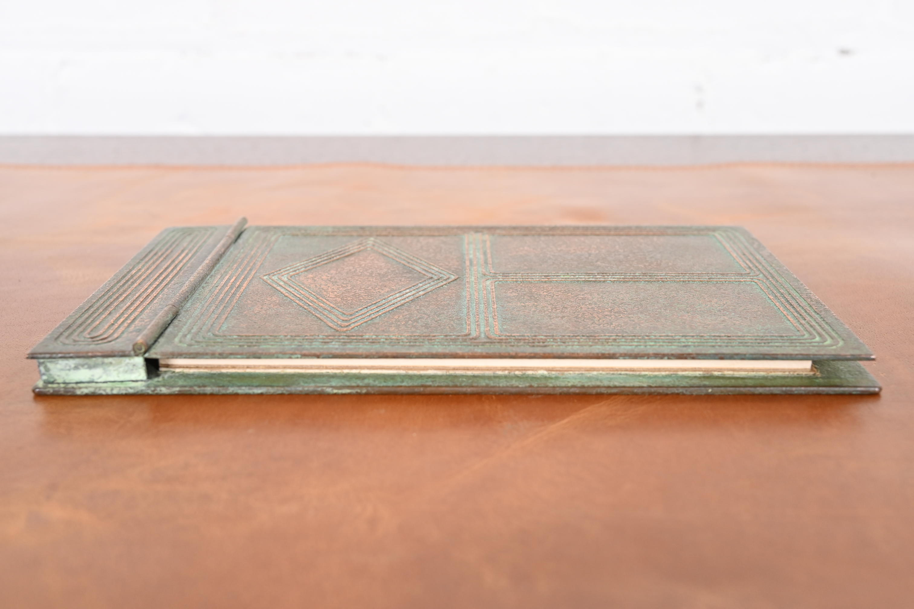 Tiffany Studios New York Graduate Pattern Bronze Notepad Holder - Image 8