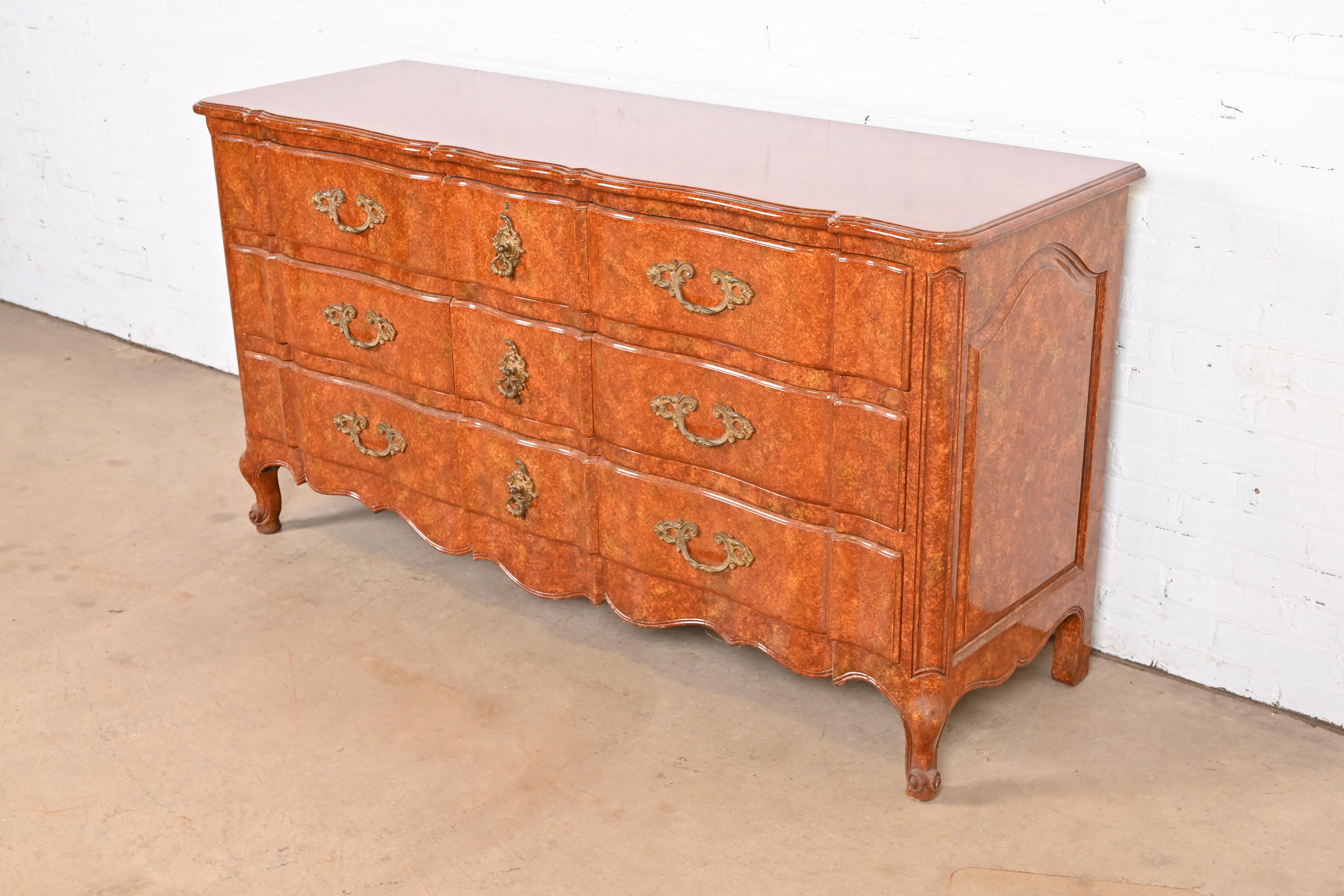Don Ruseau French Provincial Louis XV Faux Burl Wood Painted Triple Dresser - Image 4