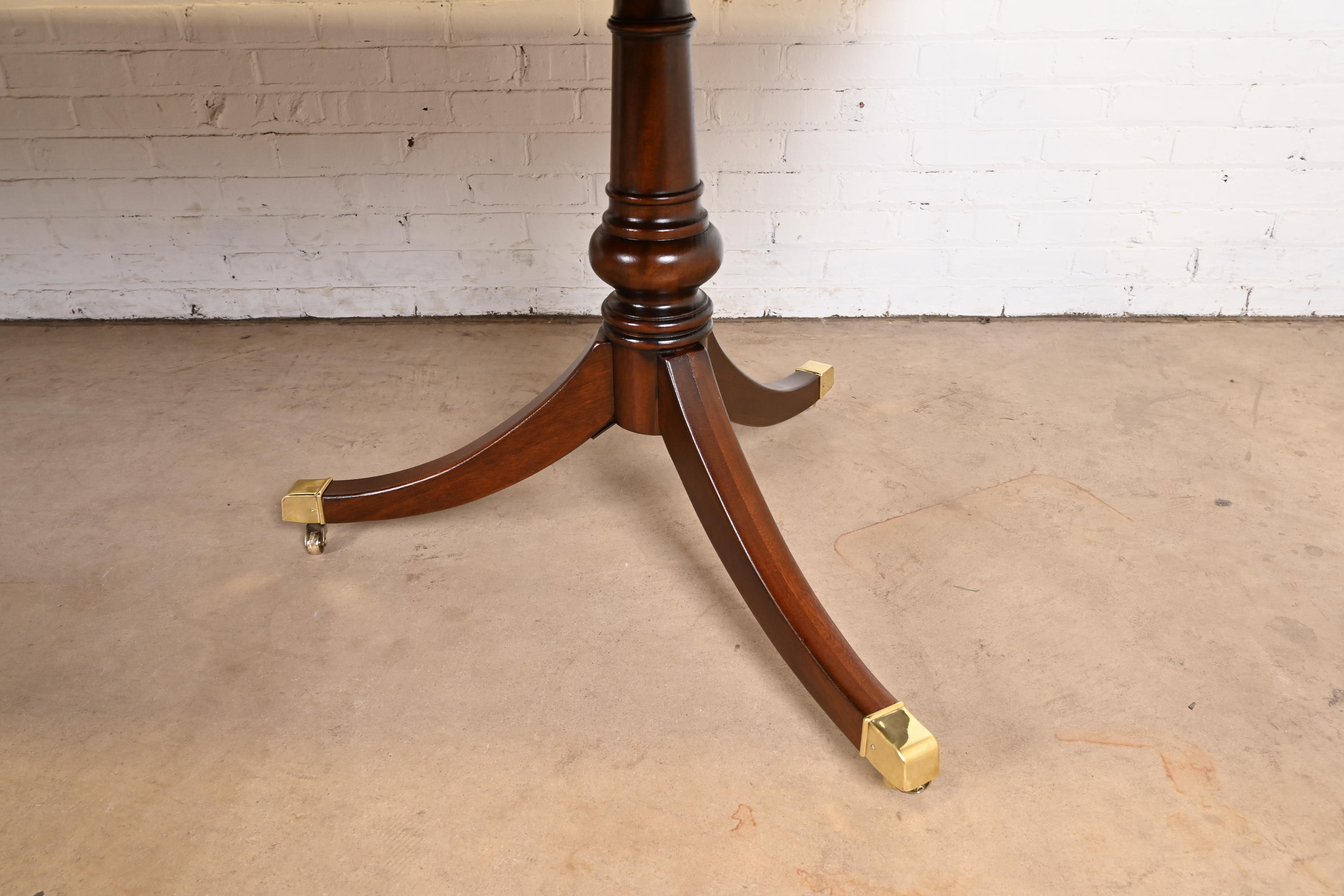 Drexel Heritage Georgian Banded Mahogany Double Pedestal Extension Dining Table, Newly Refinished - Image 7