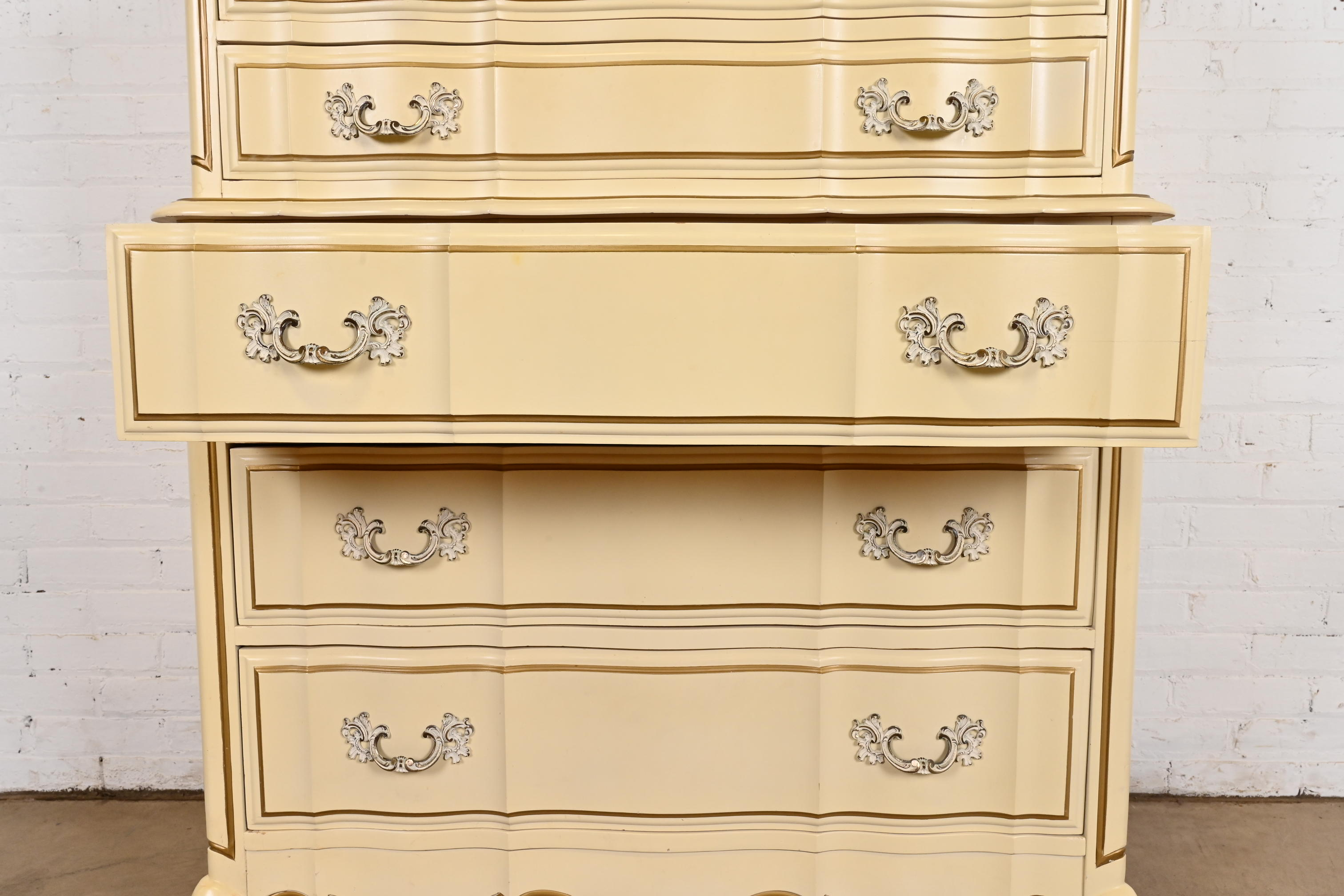 French Provincial Louis XV Cream Lacquered and Gold Gilt Highboy Dresser in the Manner of John Widdicomb, 1950s - Image 8