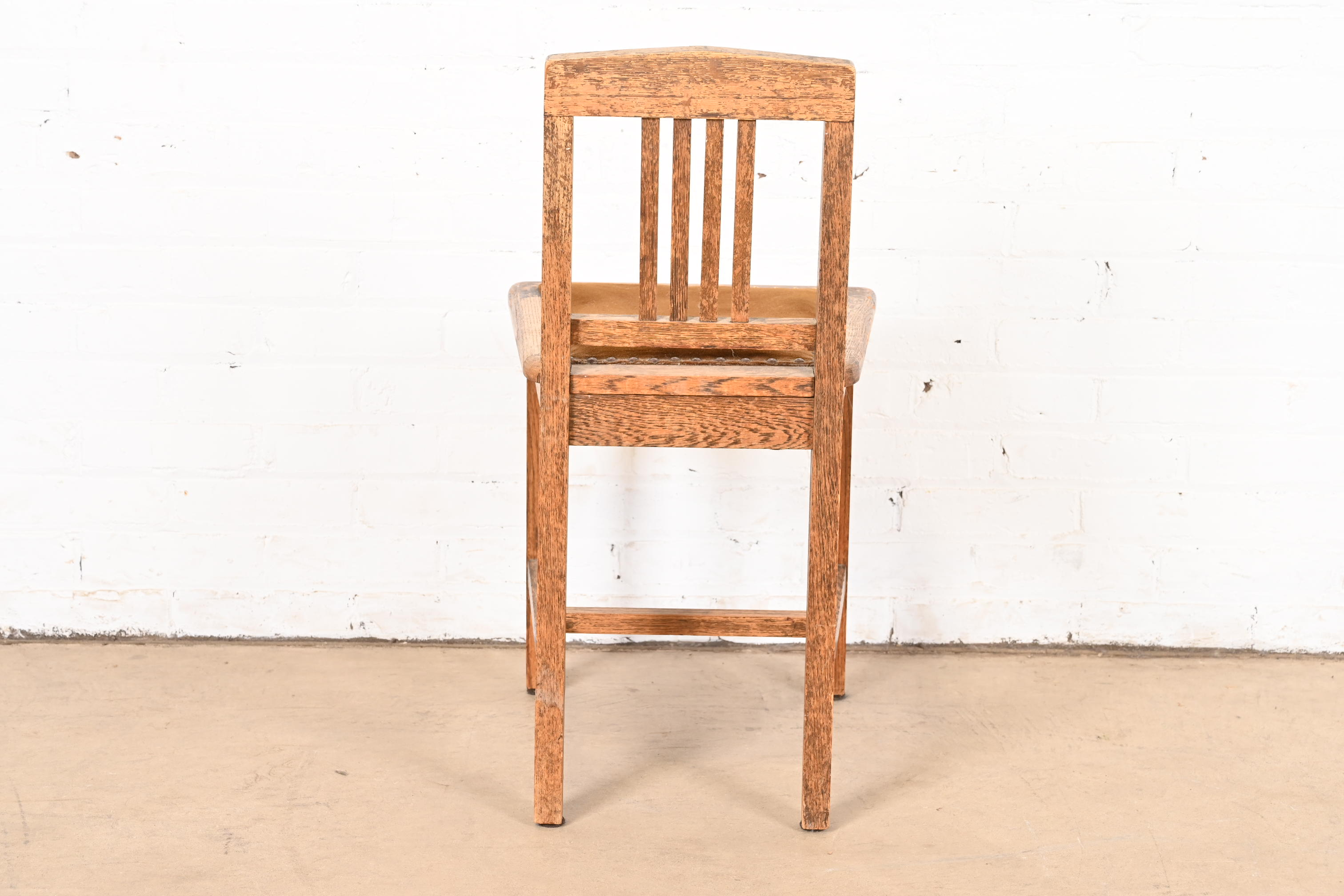 Gustav Stickley Style Mission Oak Arts & Crafts Dressing Table With Mirror and Chair, Circa 1900 - Image 11