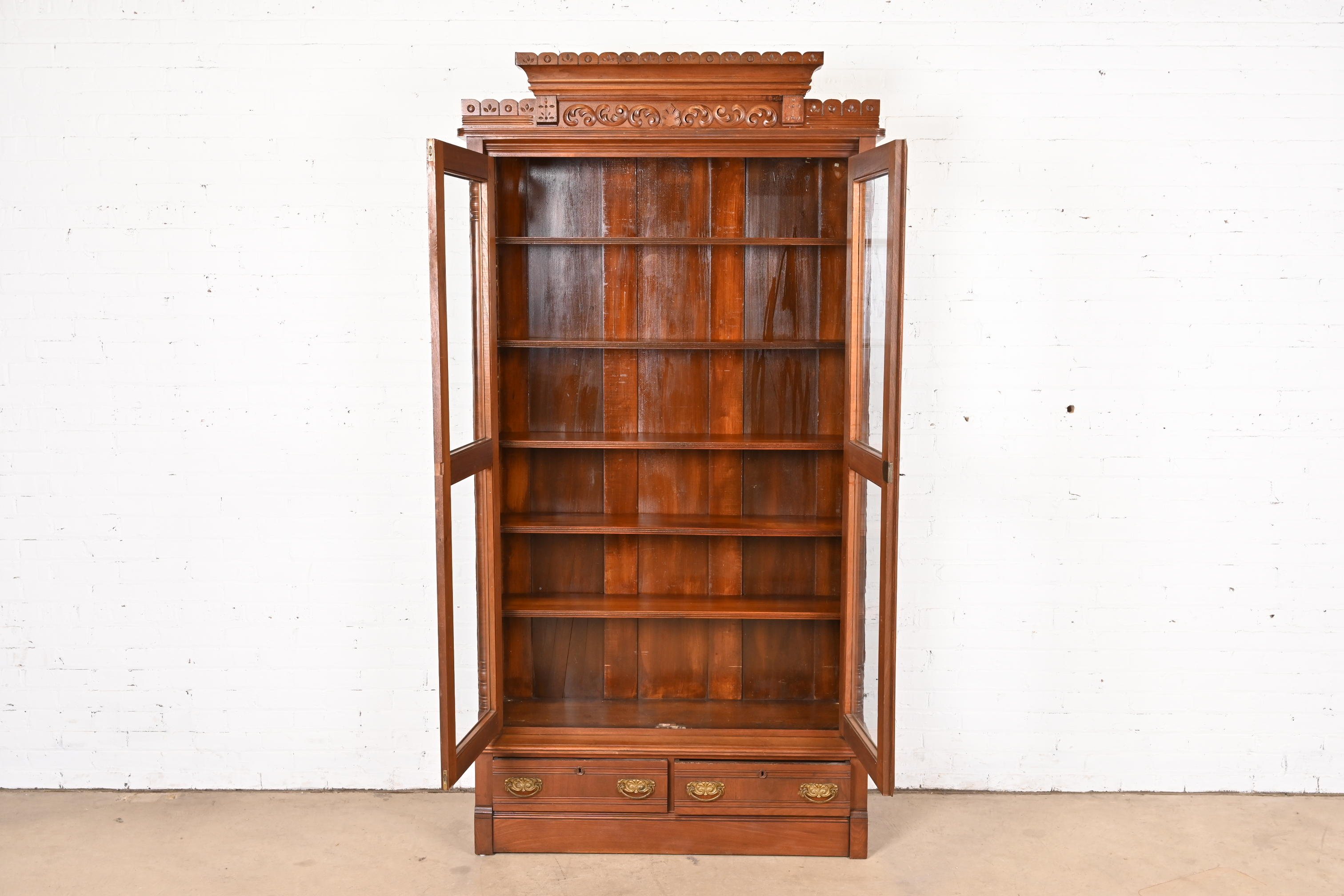 Herter Brothers Style Antique Eastlake Victorian Carved Walnut Bookcase, Circa 1880s - Image 7
