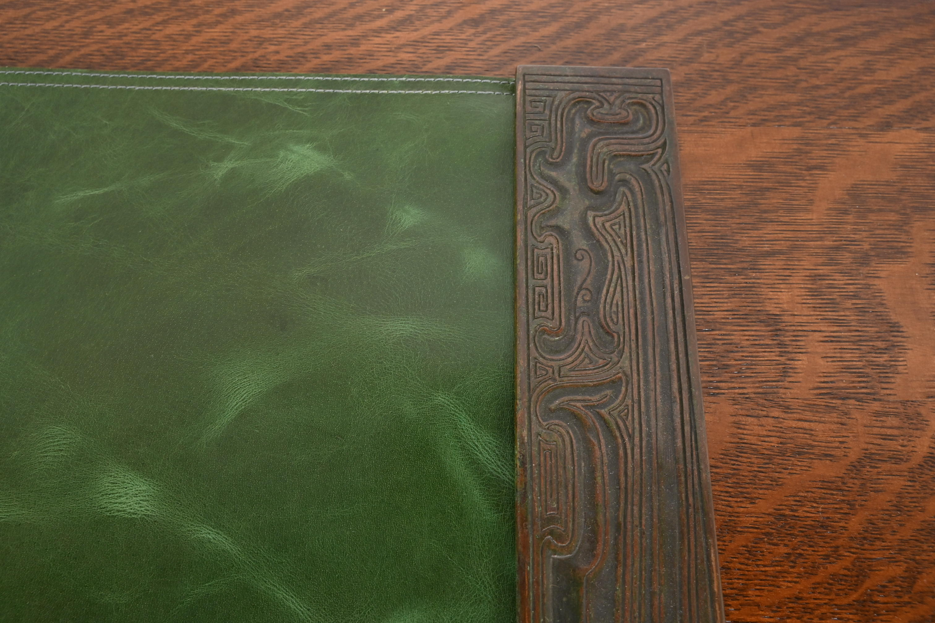 Tiffany Studios New York Chinese Pattern Bronze Blotter Ends With Leather Desk Blotter - Image 5