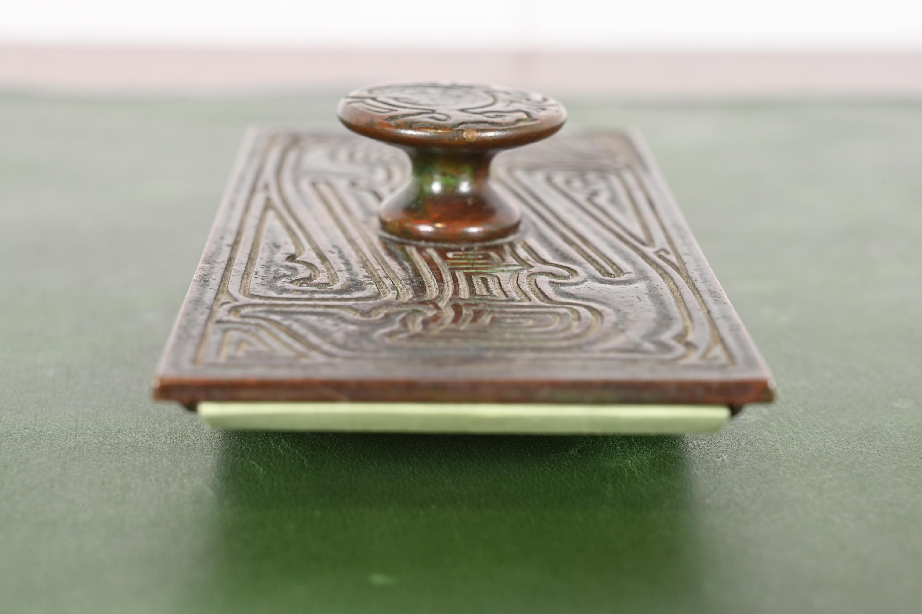 Tiffany Studios New York Chinese Pattern Bronze Rocker Blotter - Image 8