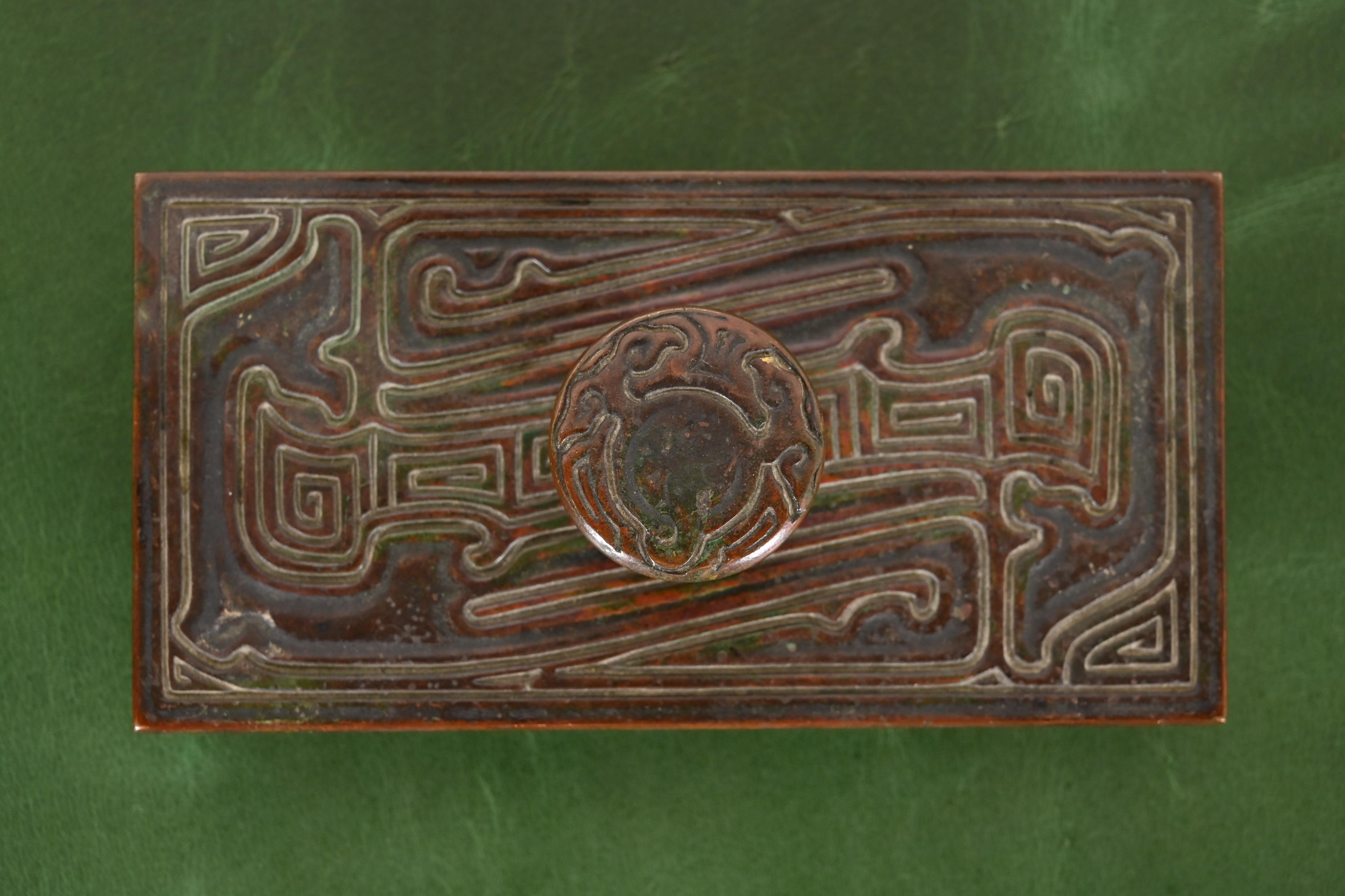Tiffany Studios New York Chinese Pattern Bronze Rocker Blotter - Image 6