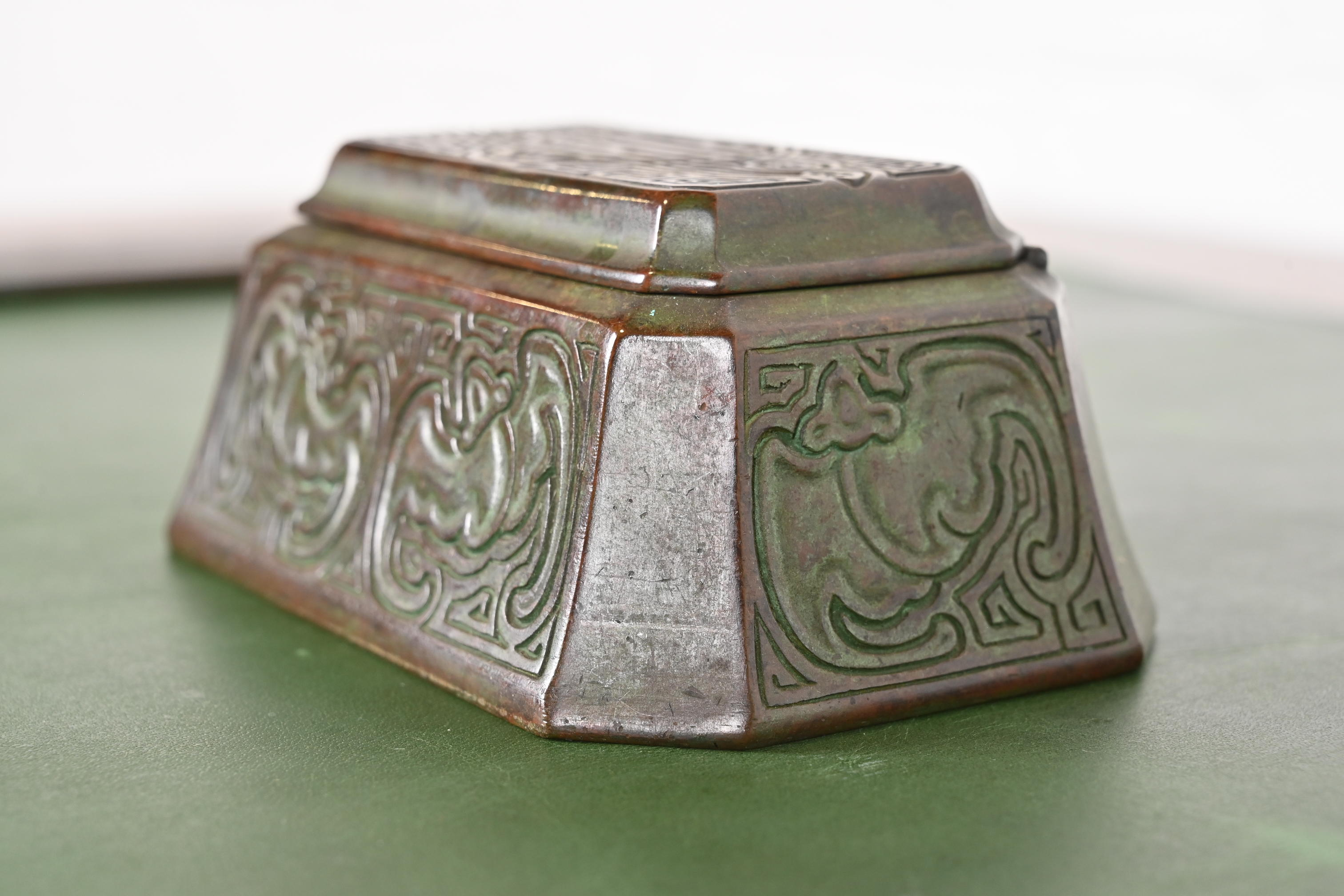Tiffany Studios New York Chinese Pattern Bronze Stamp Box - Image 2