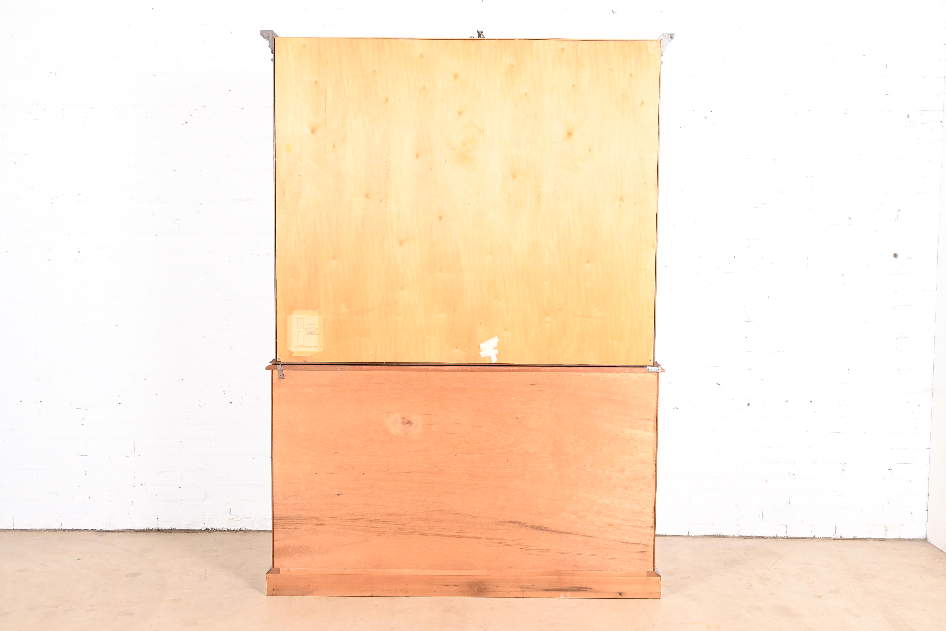 Councill Craftsmen Georgian Carved Mahogany Breakfront Bookcase Cabinet - Image 11