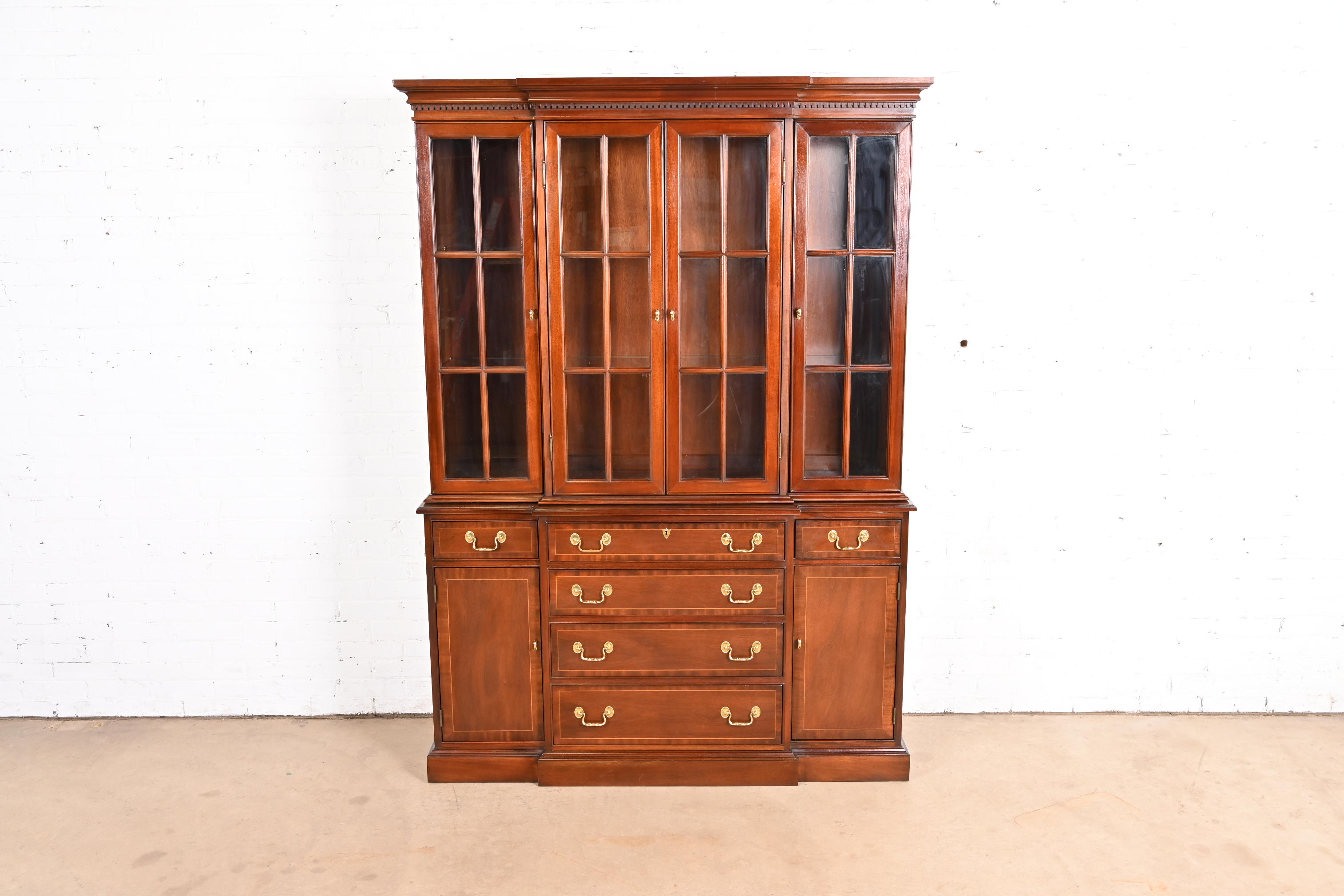 Councill Craftsmen Georgian Carved Mahogany Breakfront Bookcase Cabinet - Image 2