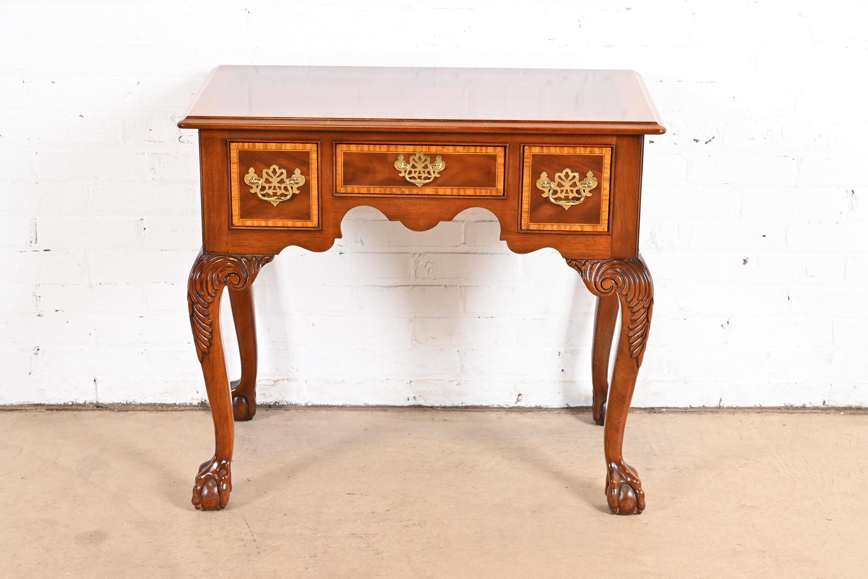 Councill Furniture Chippendale Banded Mahogany Lowboy Dressing Table or Entry Table - Image 3