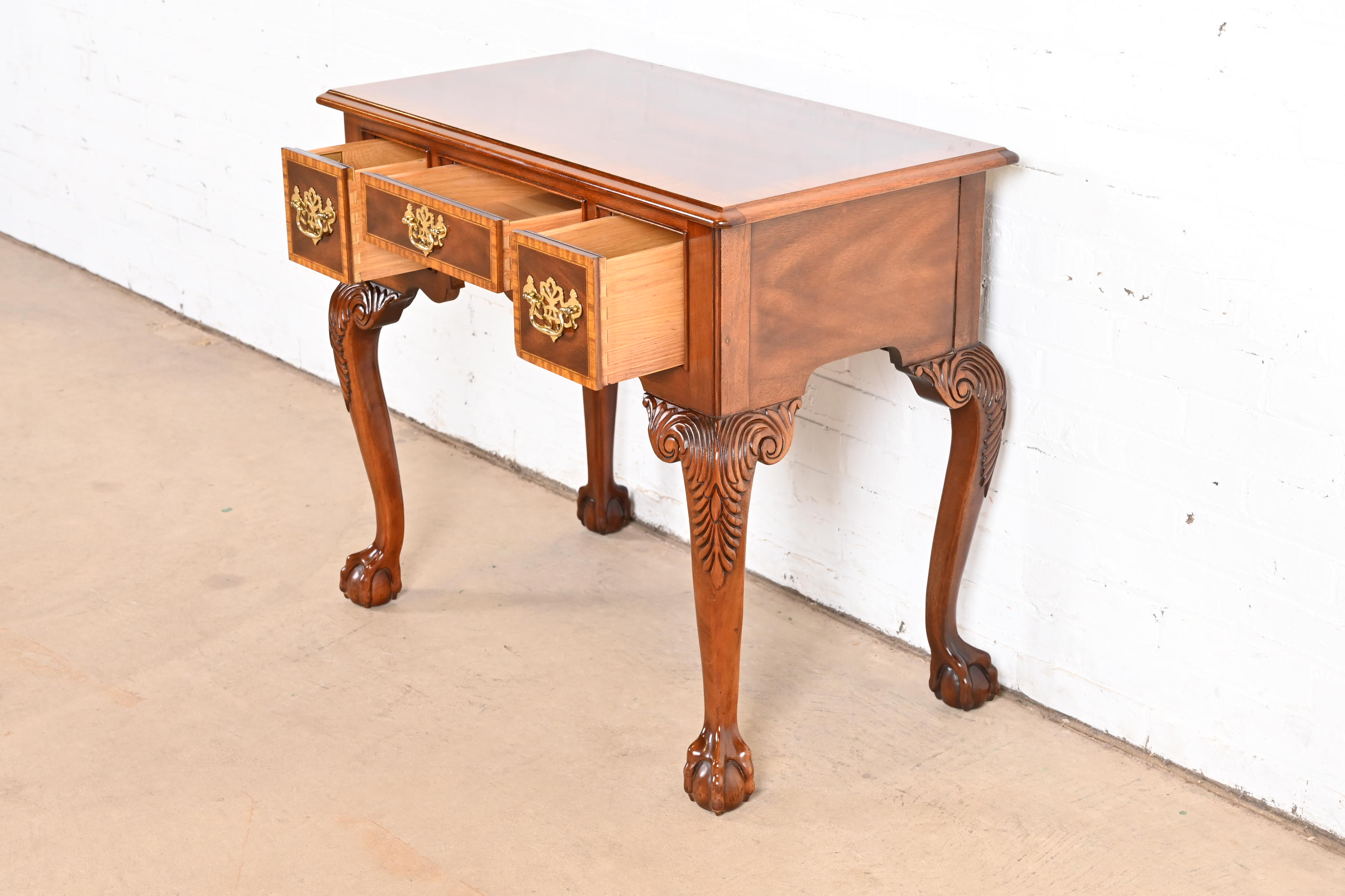 Councill Furniture Chippendale Banded Mahogany Lowboy Dressing Table or Entry Table - Image 6
