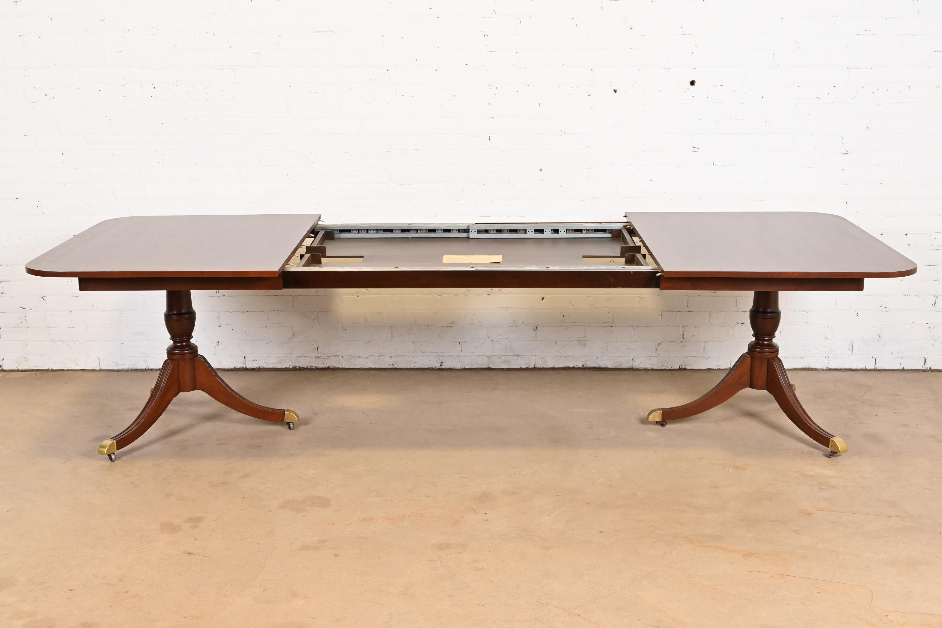 Kindel Furniture Georgian Banded Mahogany Double Pedestal Extension Dining Table, Newly Refinished - Image 6