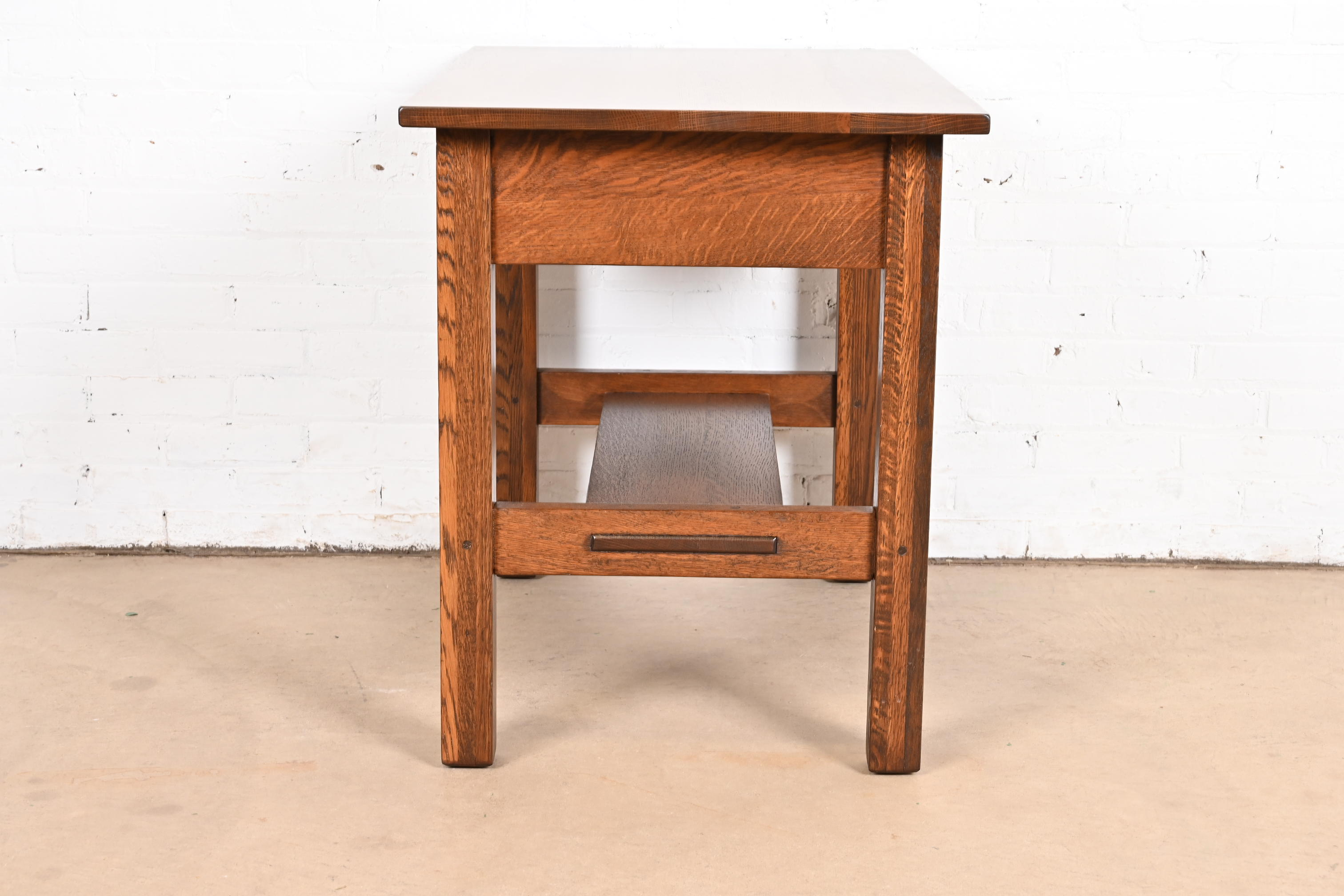 Lifetime Furniture Antique Mission Oak Arts & Crafts Desk or Library Table, Newly Refinished - Image 10