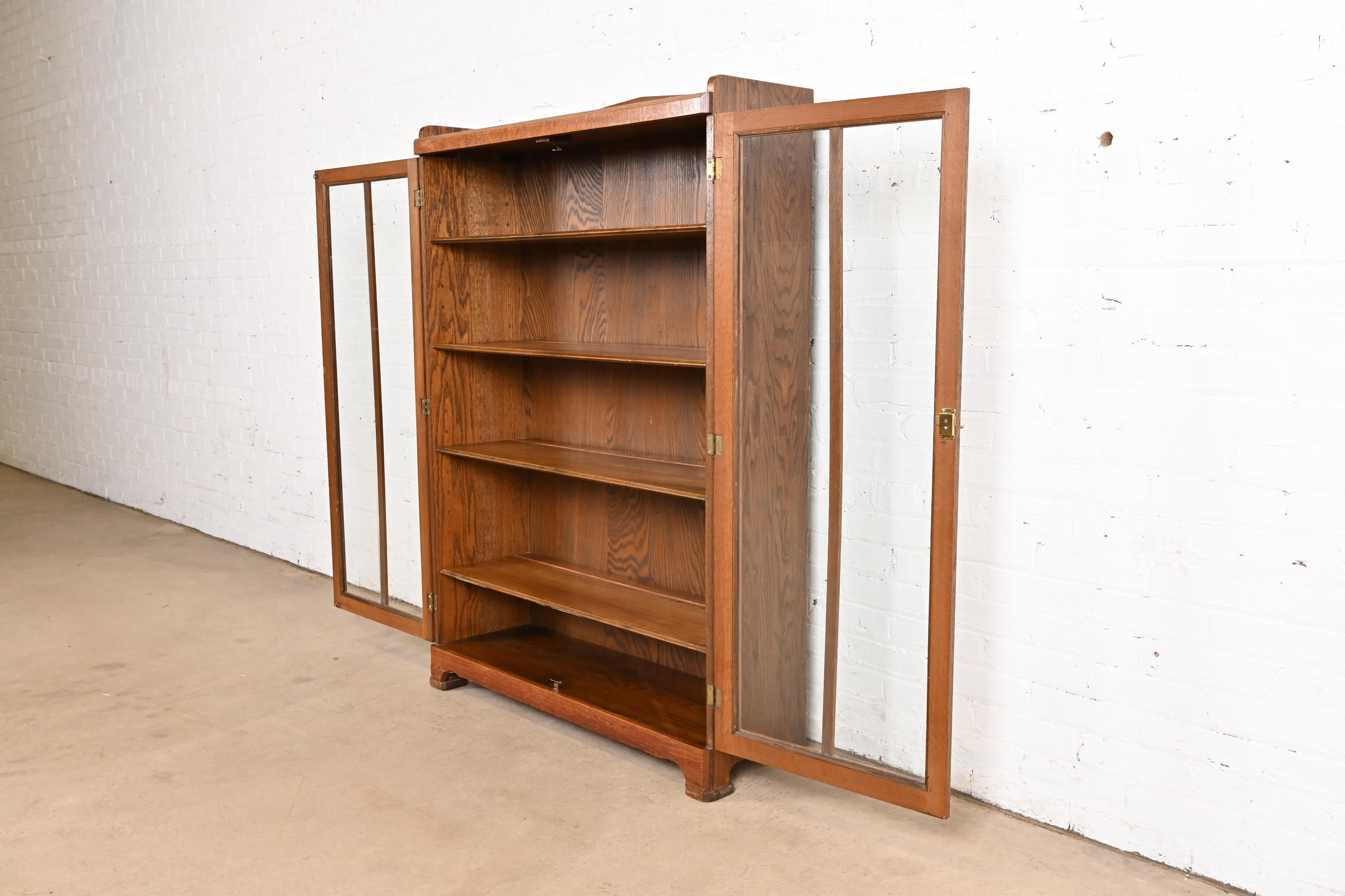Stickley Brothers Style Antique Mission Oak Arts & Crafts Glass Front Bookcase Cabinet, Circa 1900 - Image 6