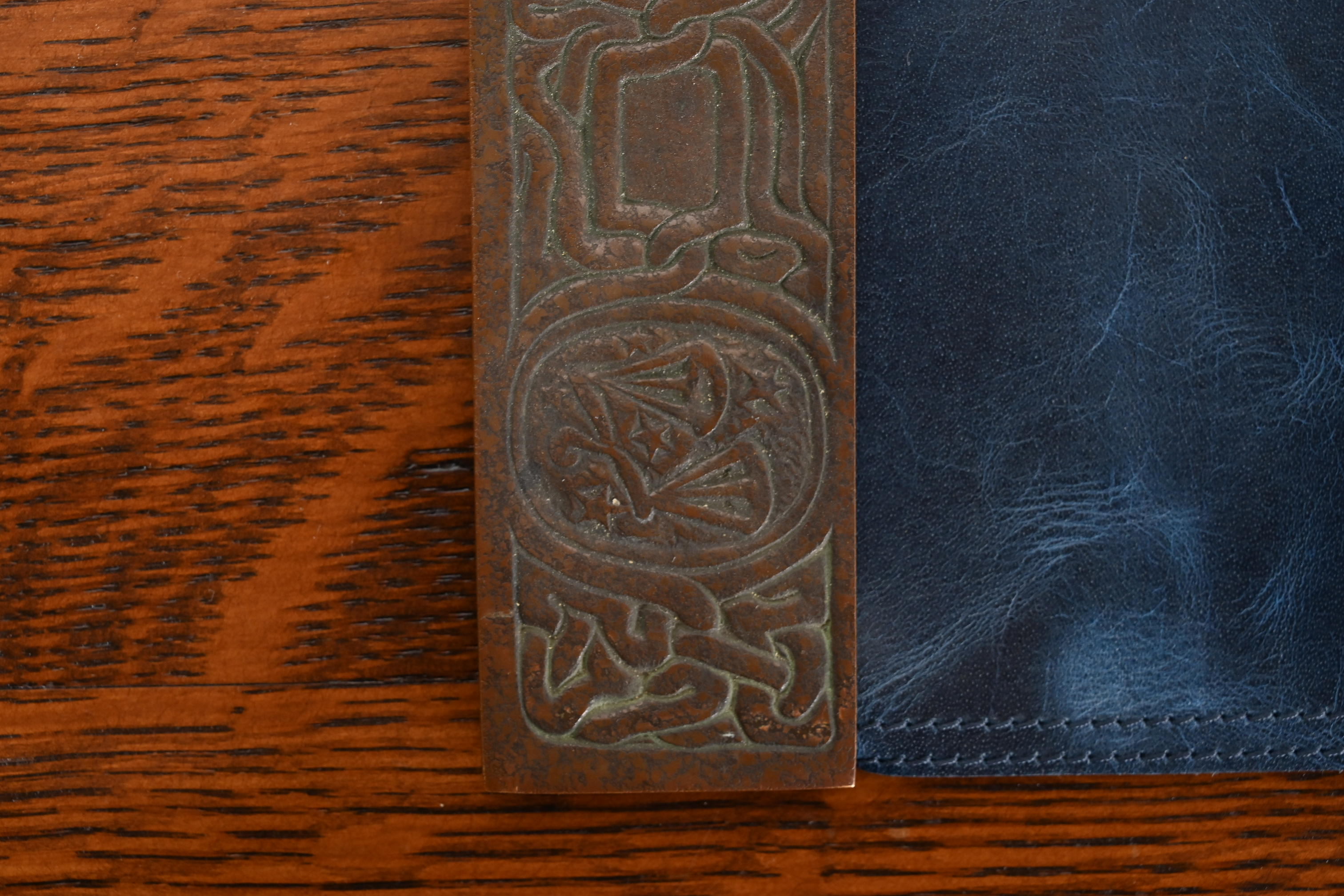 Tiffany Studios New York Zodiac Bronze Blotter Ends With Leather Desk Blotter - Image 5