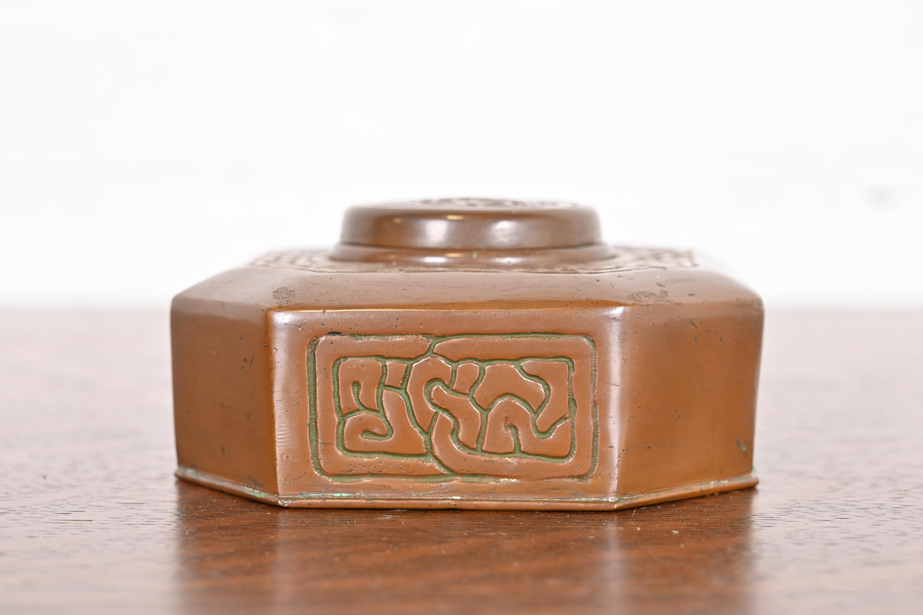 Tiffany Studios New York Zodiac Bronze Inkwell - Image 4