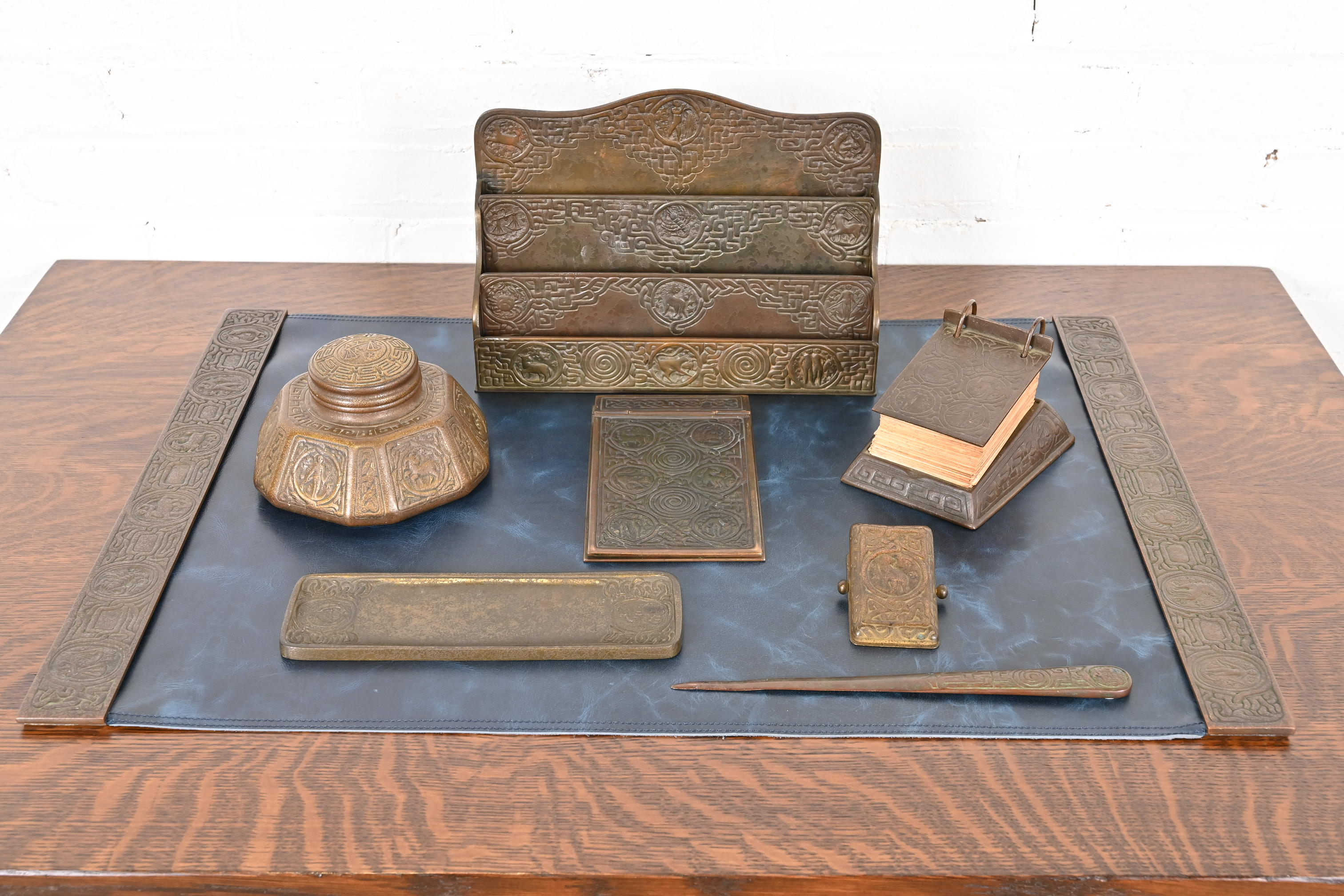 Tiffany Studios New York Zodiac Bronze Large Inkwell - Image 11