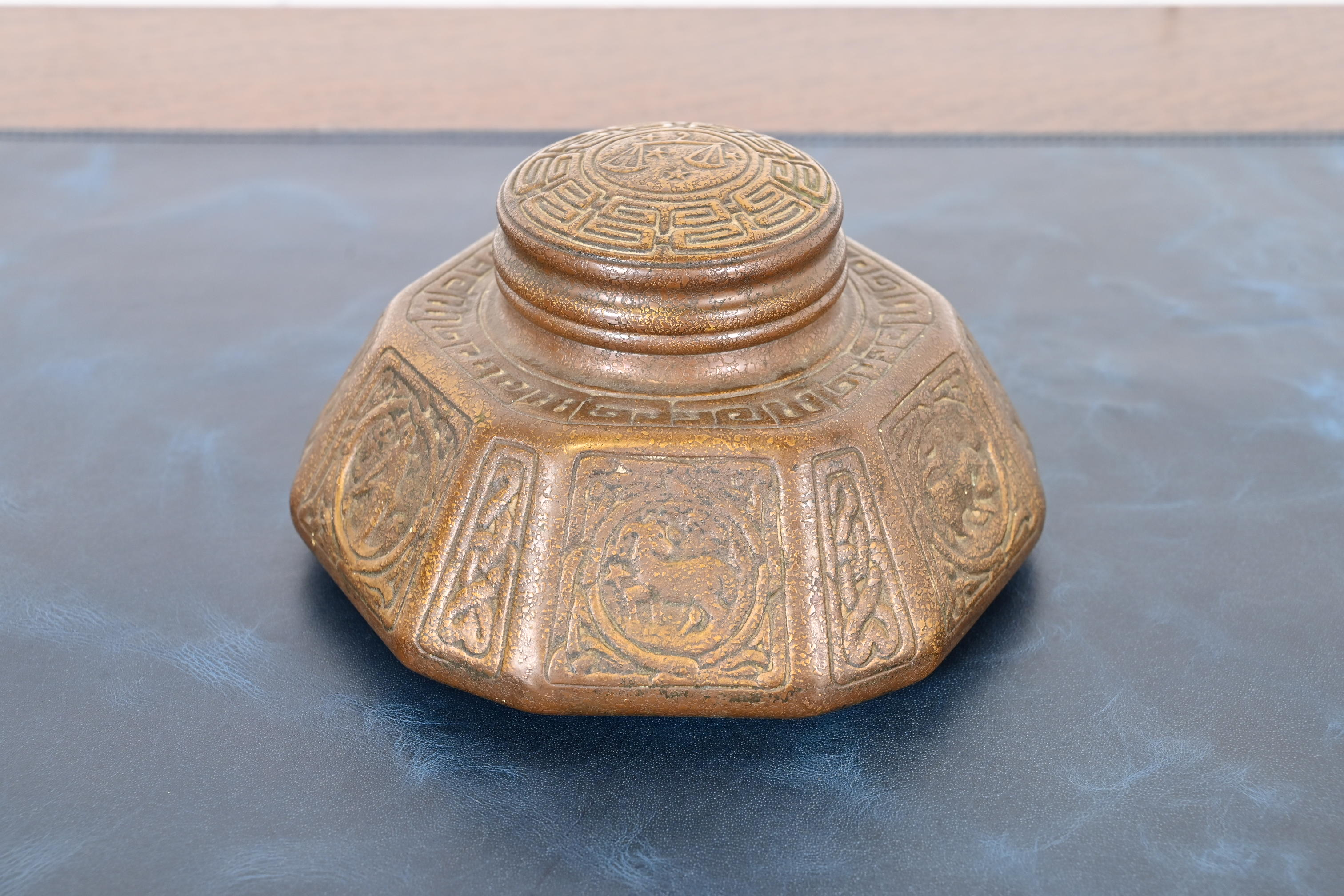 Tiffany Studios New York Zodiac Bronze Large Inkwell - Image 3