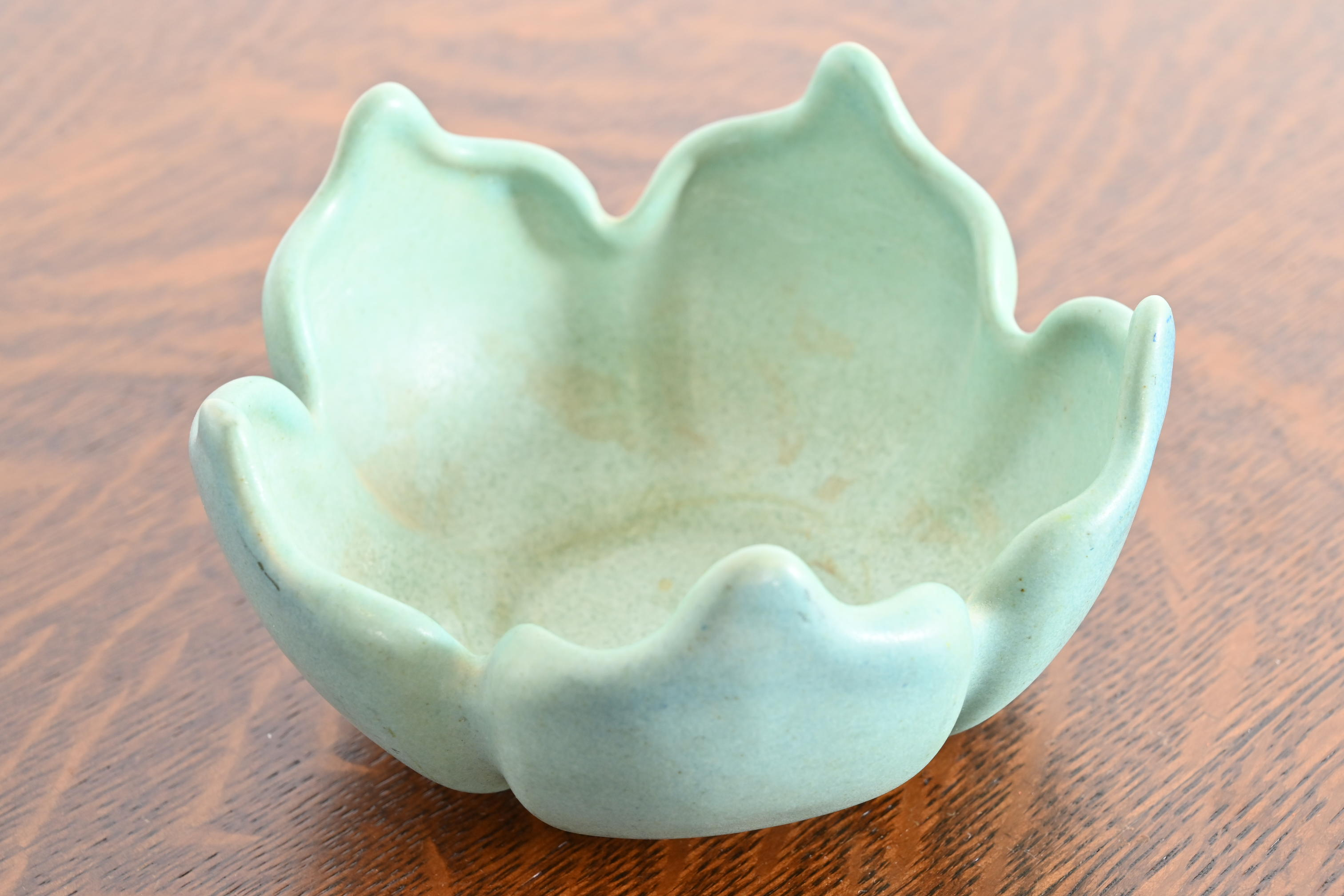 Van Briggle Arts & Crafts Lotus Form Turquoise Glazed Ceramic Bowl - Image 5