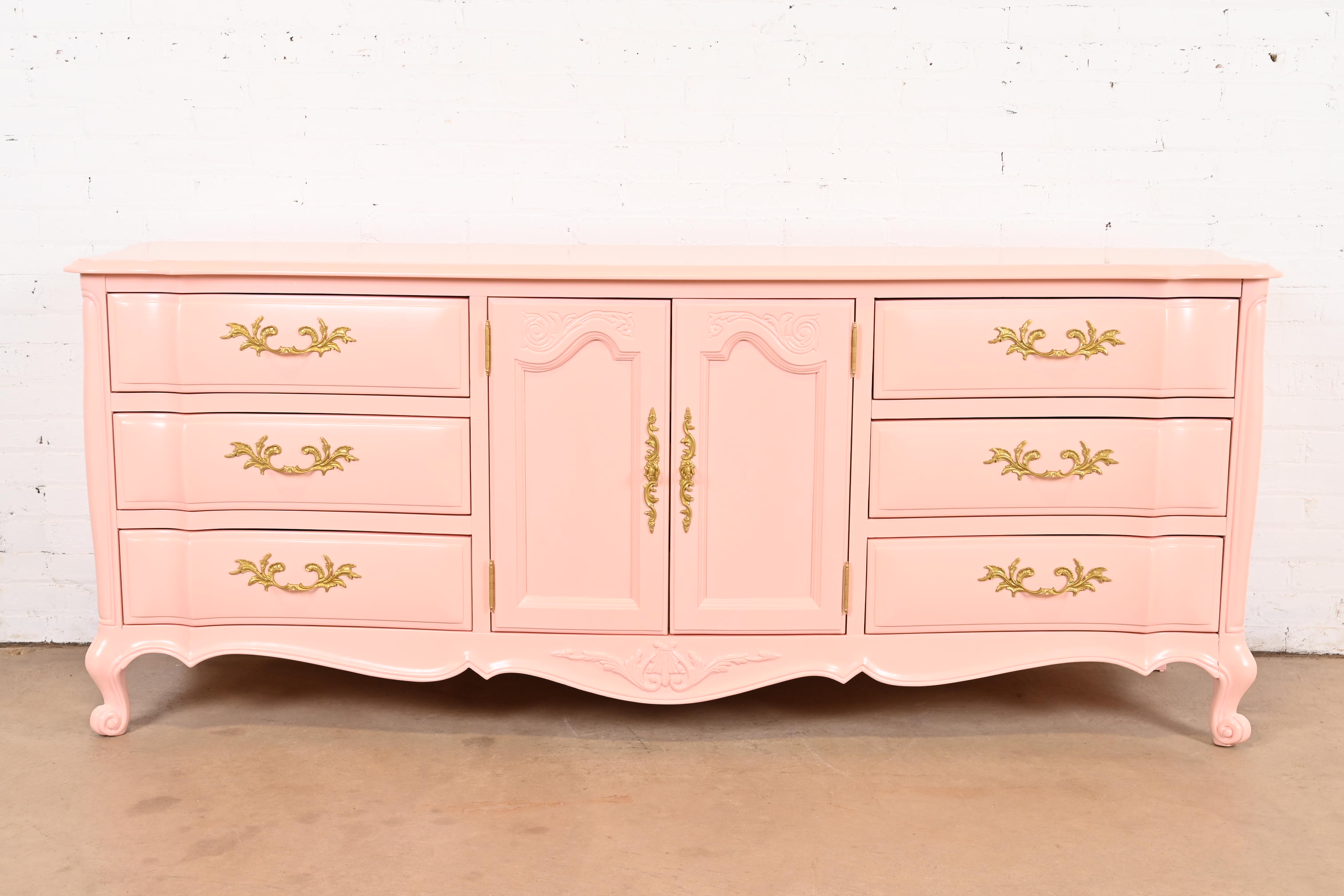 White Furniture French Provincial Louis XV Pink Lacquered Triple Dresser, Newly Refinished