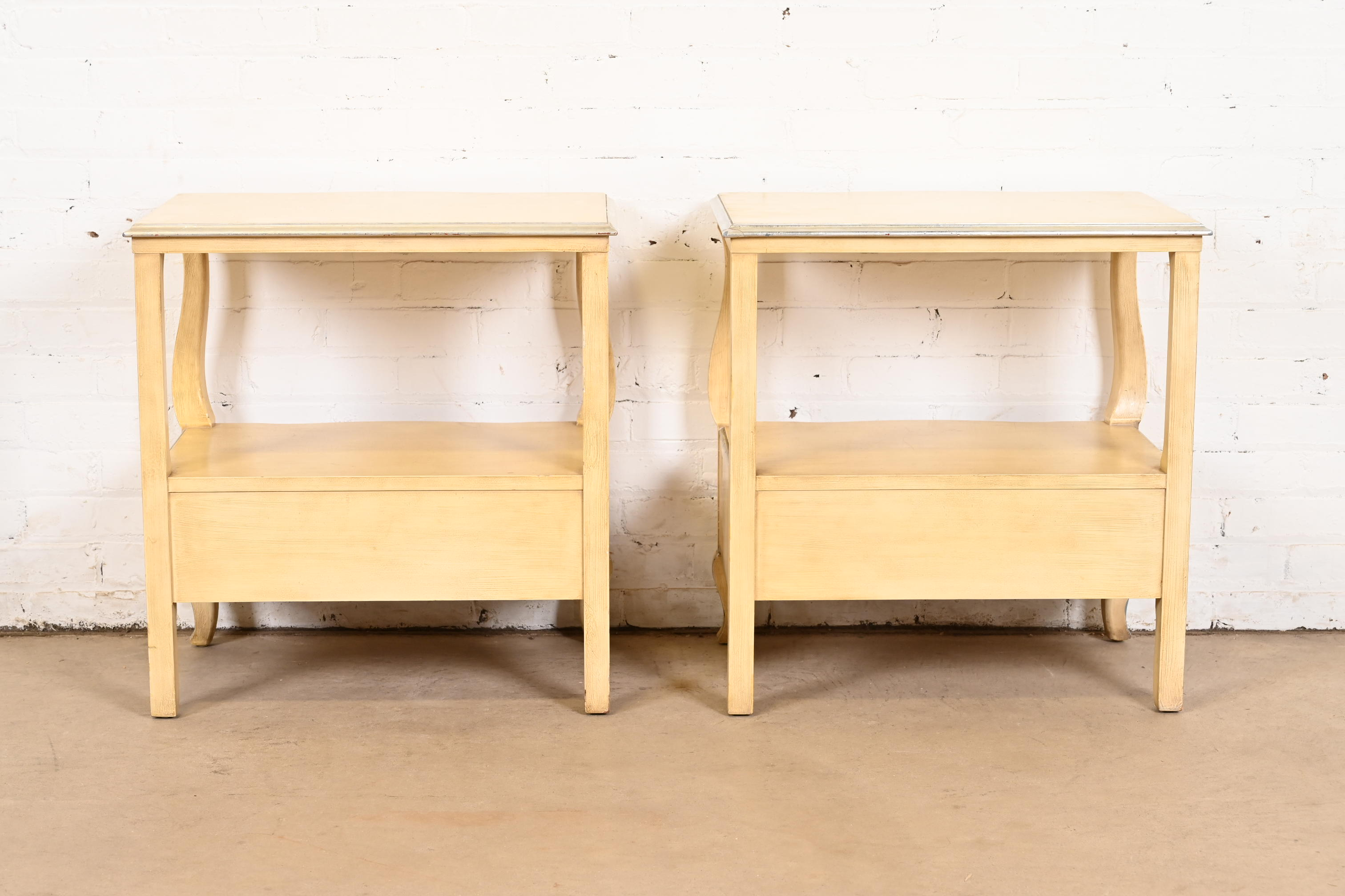 John Widdicomb French Provincial Louis XV Nightstands, 1950s - Image 9
