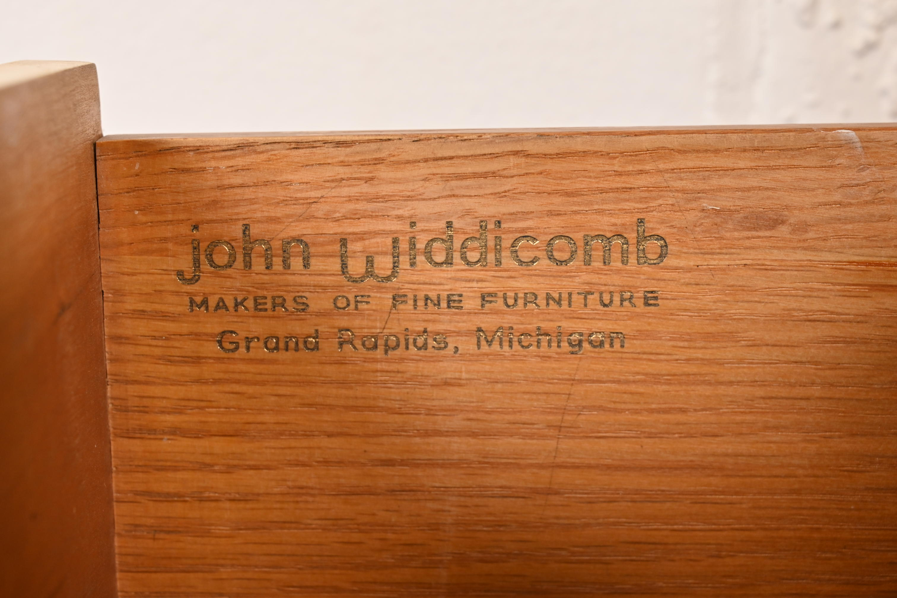 John Widdicomb French Provincial Louis XV Nightstands, 1950s - Image 7