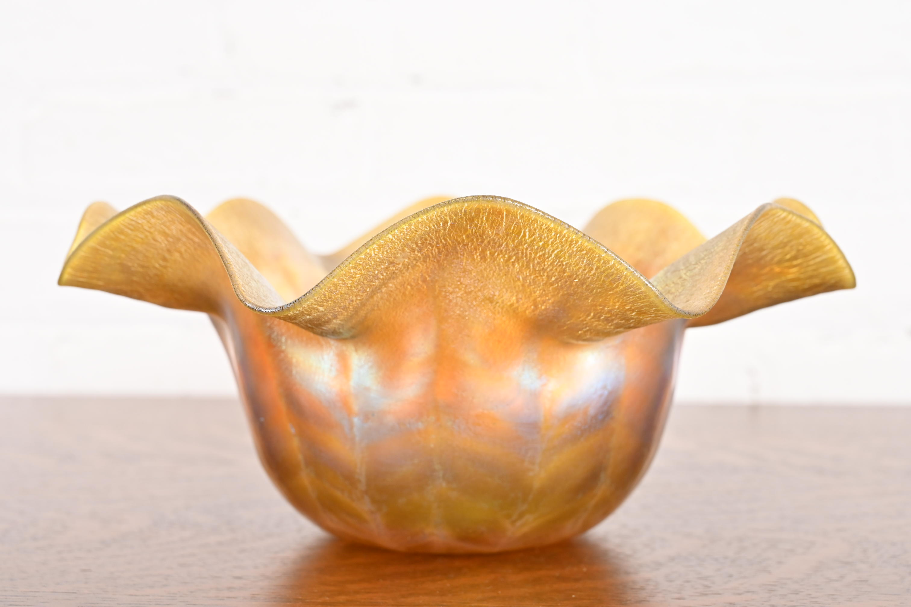Louis Comfort Tiffany Favrile Iridescent Art Glass Floriform Bowl With Flared and Ruffled Edge - Image 2