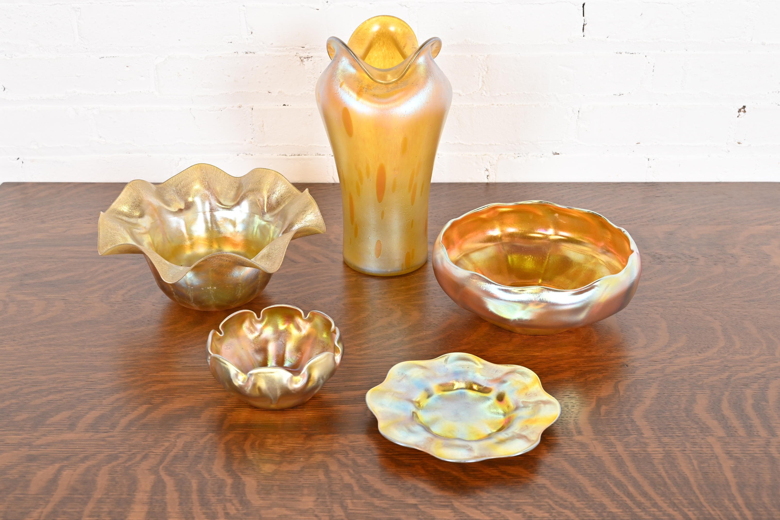 Louis Comfort Tiffany Favrile Iridescent Art Glass Floriform Bowl With Flared and Ruffled Edge - Image 10
