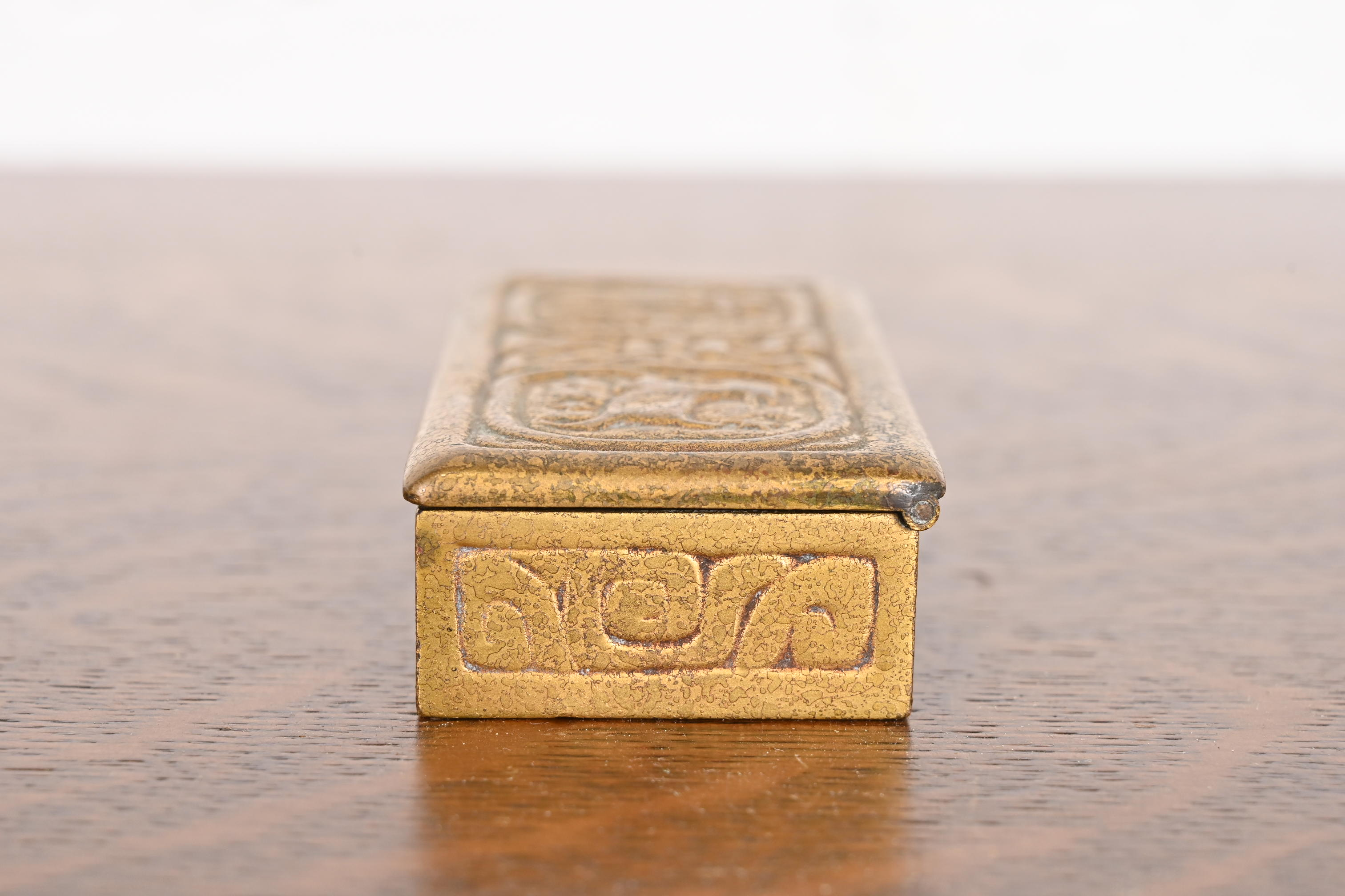 Tiffany Studios New York Zodiac Bronze Doré Stamp Box - Image 9