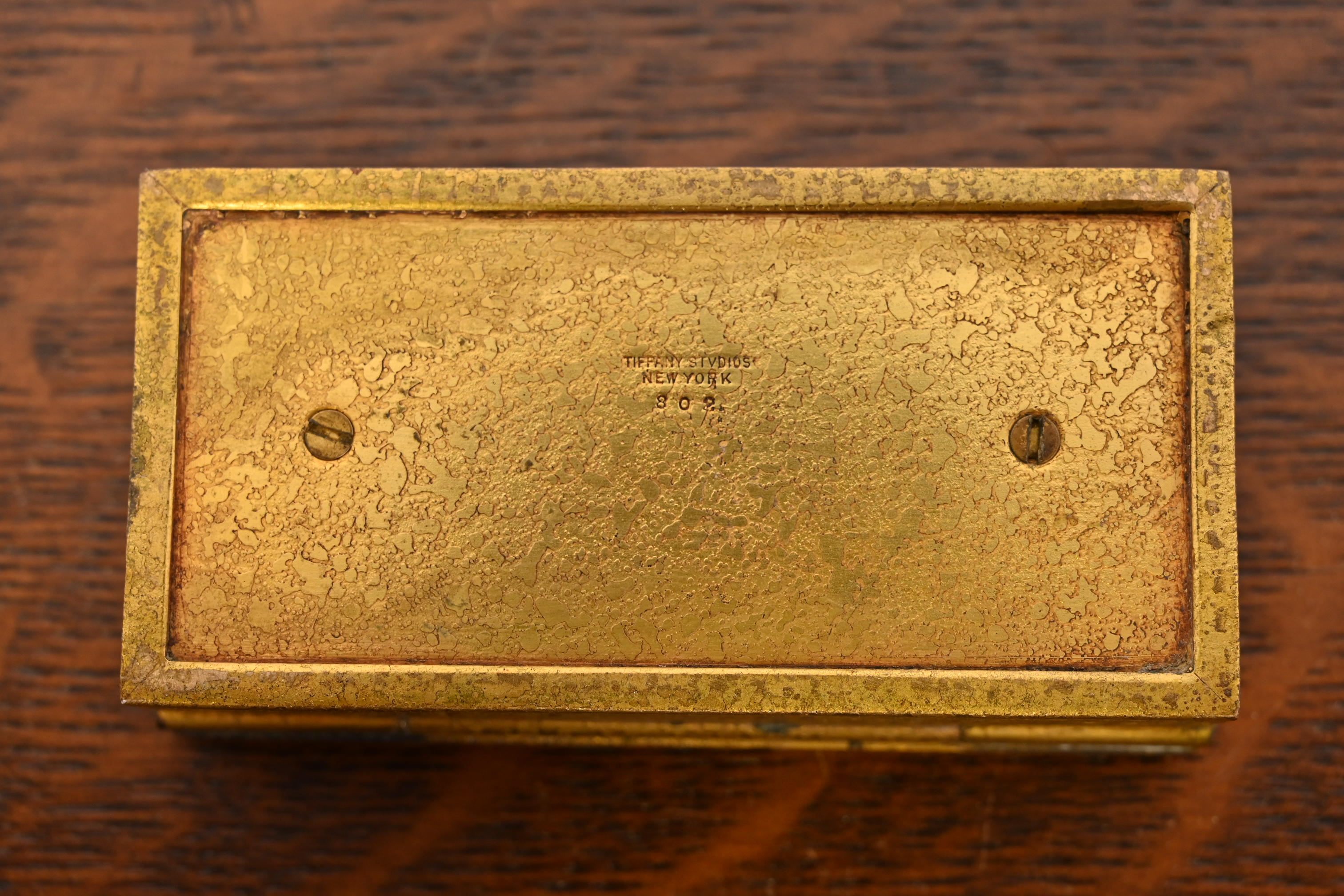 Tiffany Studios New York Zodiac Bronze Doré Stamp Box - Image 10